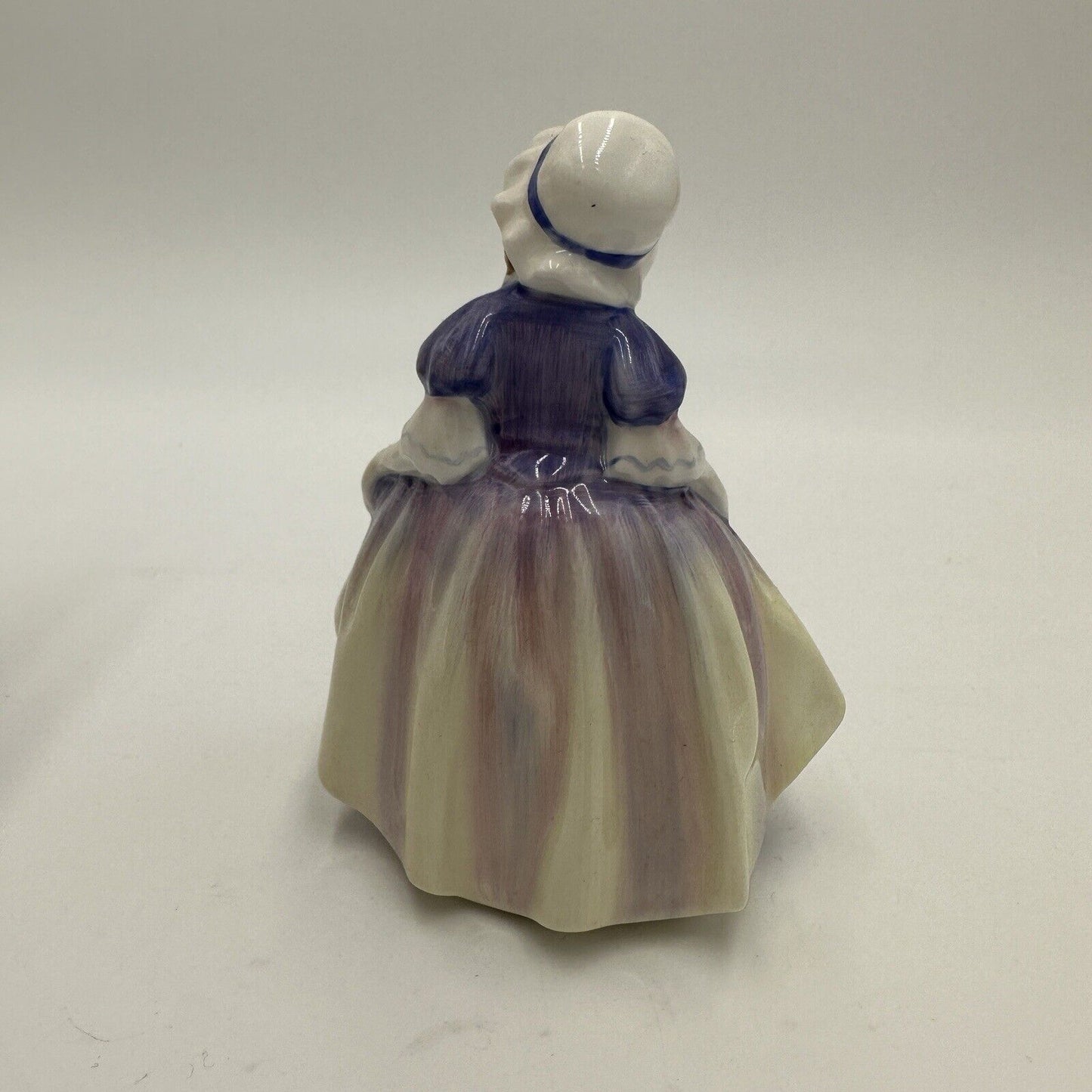 Royal Doulton Figurine Dinky Do Little Girl Pink Purple Dress White Hat HN1678