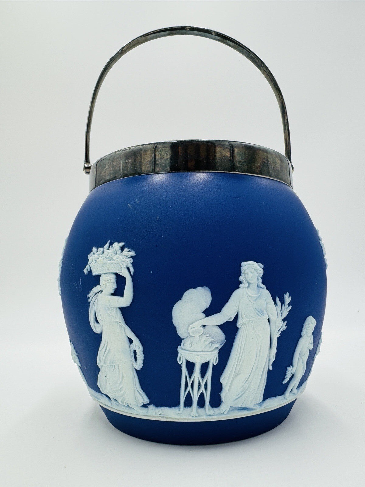 Wedgwood Jasperware Dark Blue Biscuit Lid Dipped White Round Cookie Jar 1930’s
