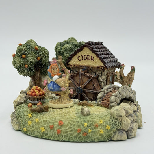 The Danbury Mint Apple Tree Girl Hummel Goebel Miniature 1” Figurines