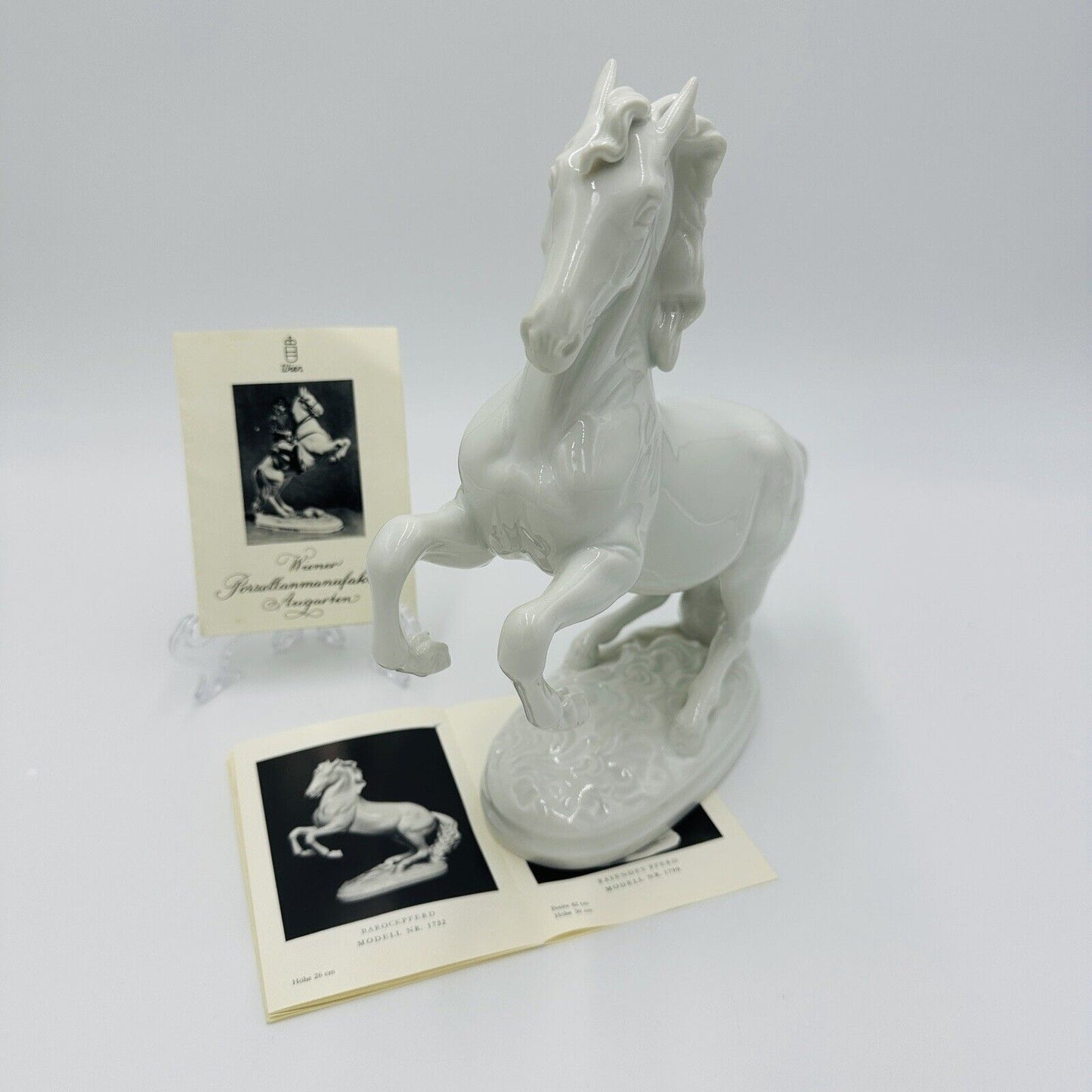 Wien Augarten Horse Porcelain Figurine Vienna Austria 1932 COA Porzellan White