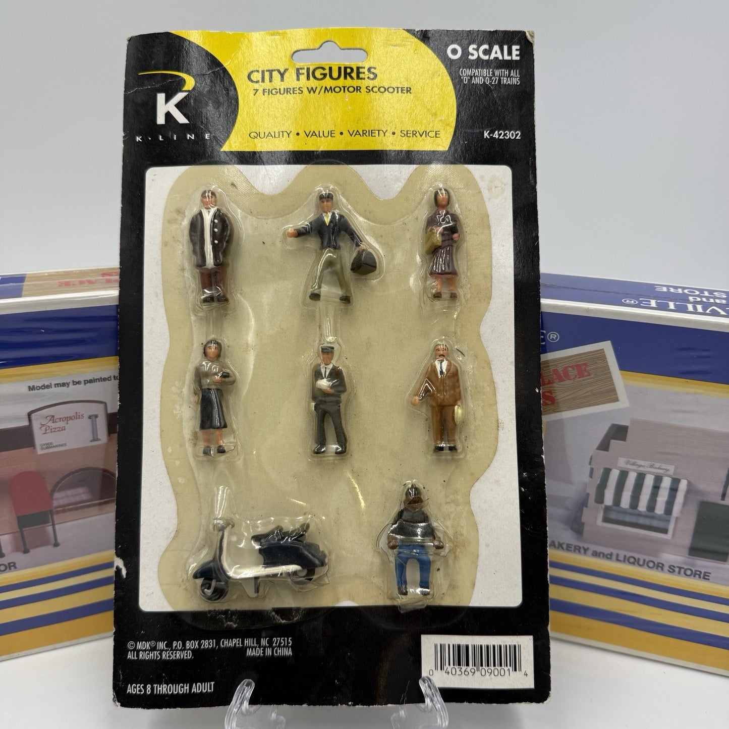 K-Lineville O Scale marketplace series bakery hair salon & pizza parlor Figurine