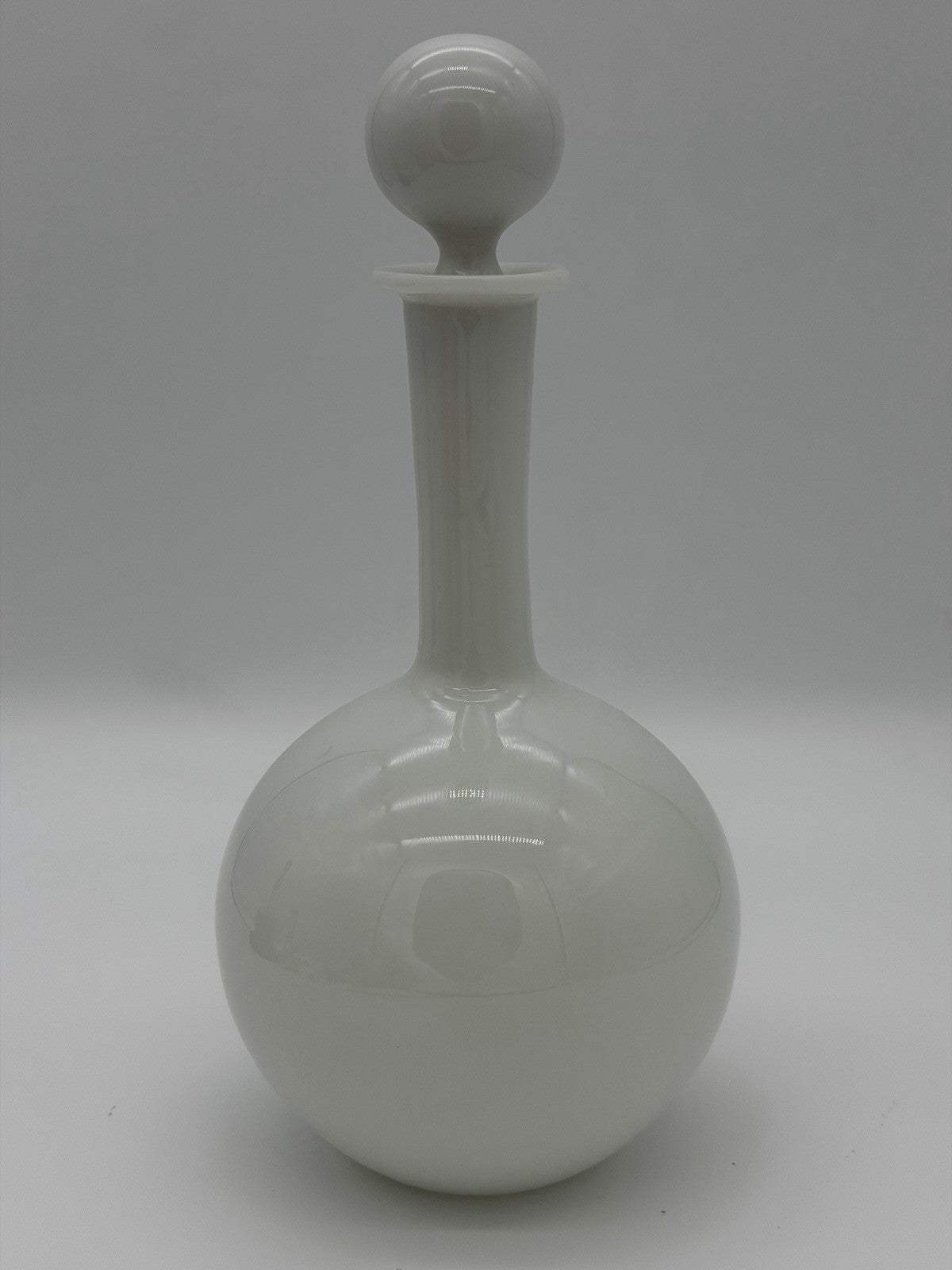 Vtg Art Glass Portieux Vallerysthal White Opaline Dresser Bottle /Stopper 11”H