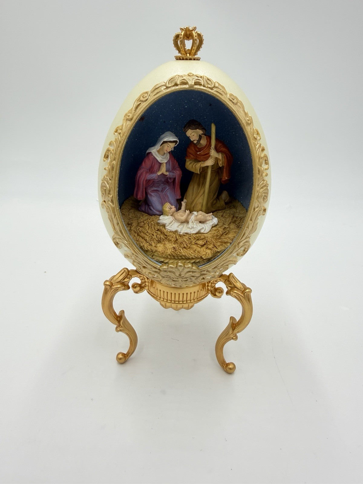 Vintage AVON Holiday Treasures Nativity Holy Family Egg Scene  Resin Gold Accent