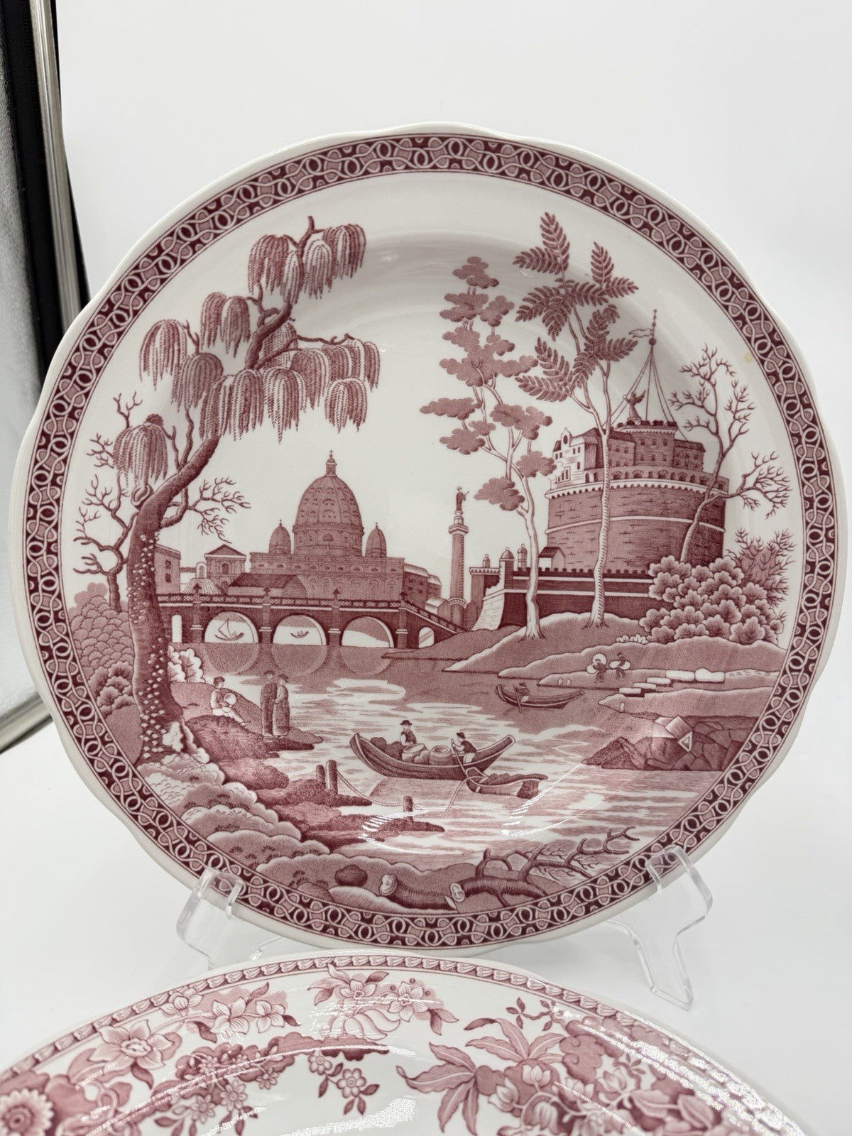 4 Spode England Porcelain Archive Collection  Plates Georgian Series Red 10.5”