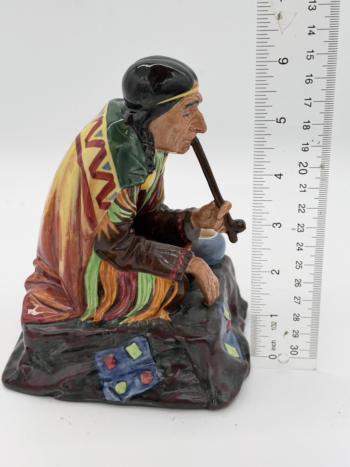 Royal Doulton England porcelain Calumet HN1689 native American heritage Figurine