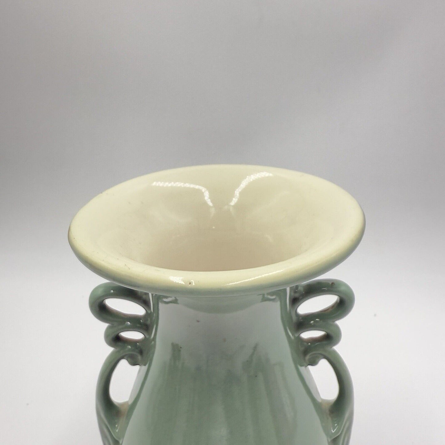 Abingdon USA Pottery 1930's Celadon Green Double Handled Vase #535 Large Rare