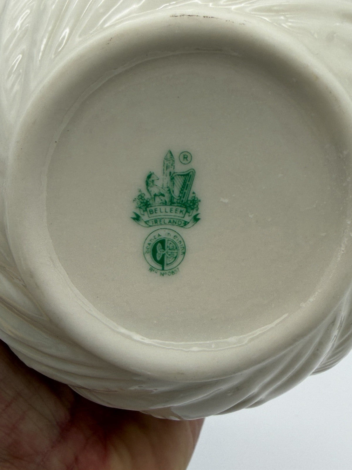 Belleek Ireland Porcelain Cabbage Leaf Planter Vase Yellow Luster  3 1/2” Vtg
