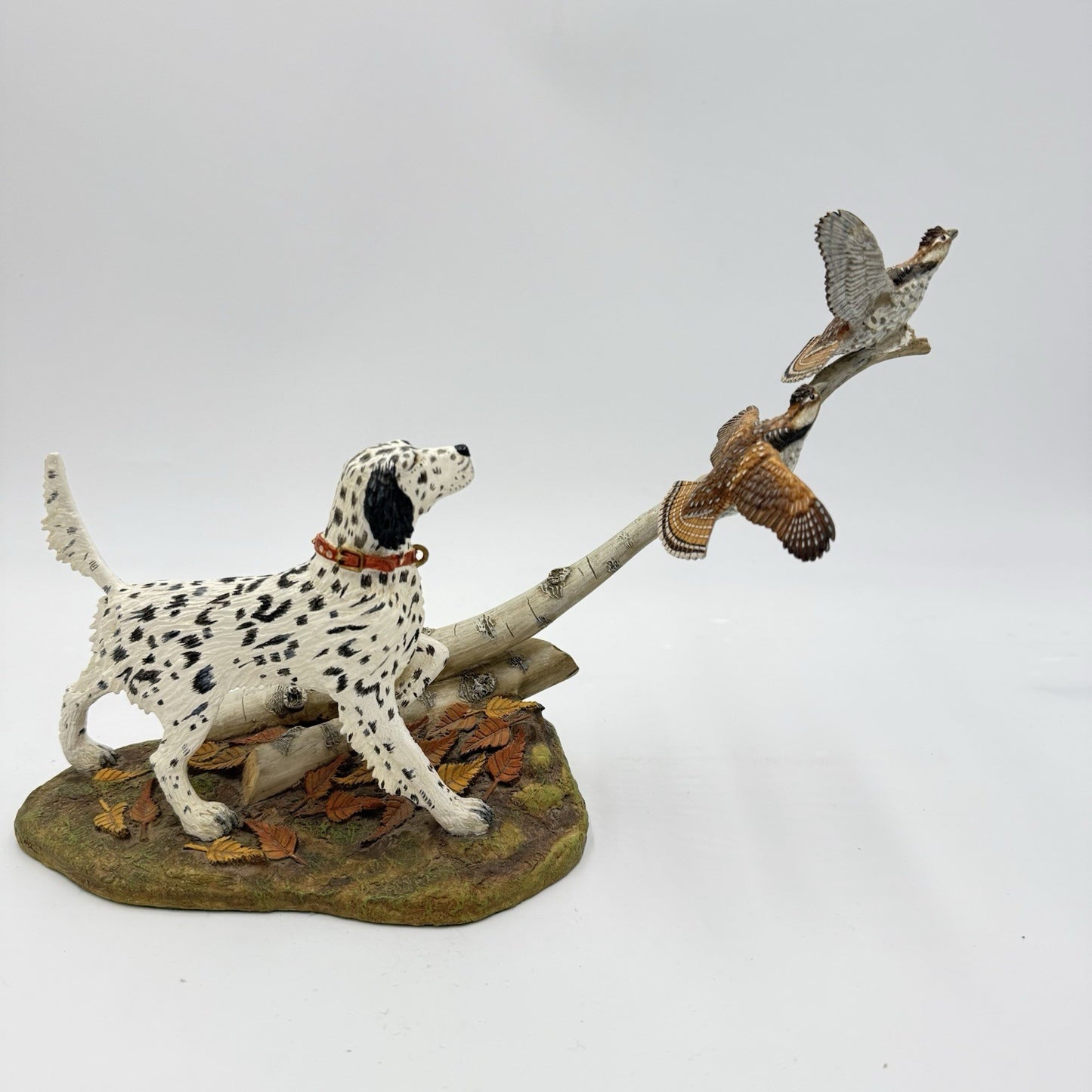 The Danbury Mint Autumn Wings Hunting Dog  Signed Stan Bentall Sculpture 8”x12”