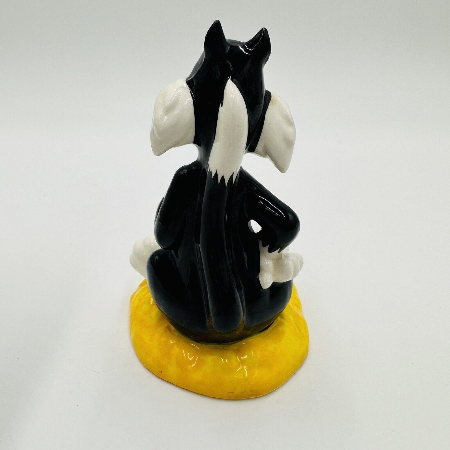 Warner Bros Sylvester Figurine At The Beach Porcelain Ceramic Japan Vintage 1977