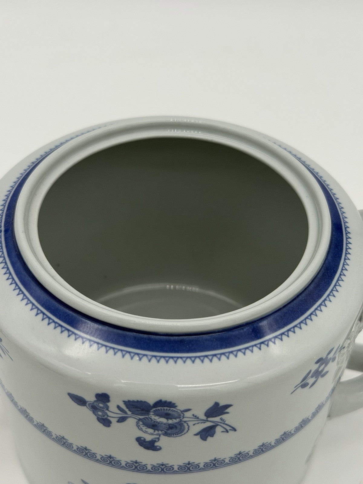 Vintage Spode Blue Gloucester Teapot 5 5/8" high England New Stone Porcelain