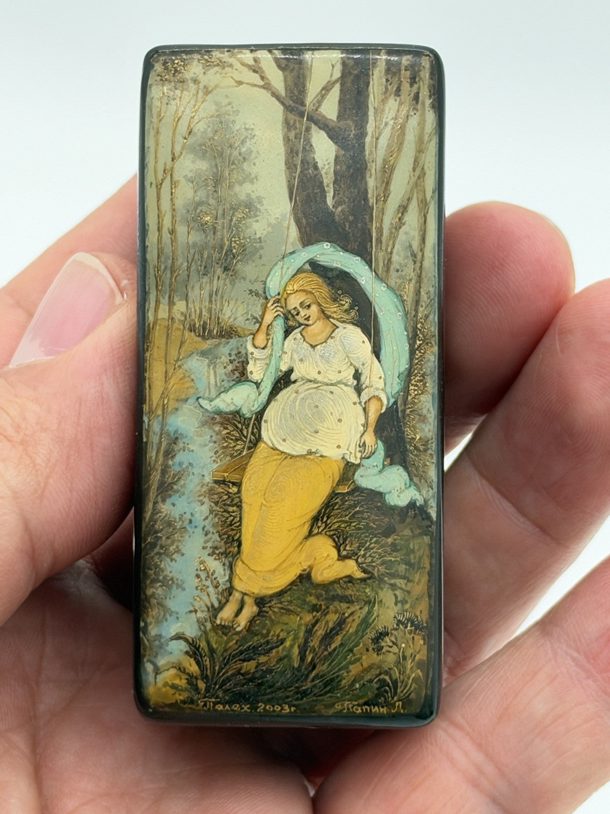 handpainted Russian lacquer miniature trinket box Palekh signed Lapin L Folk Art
