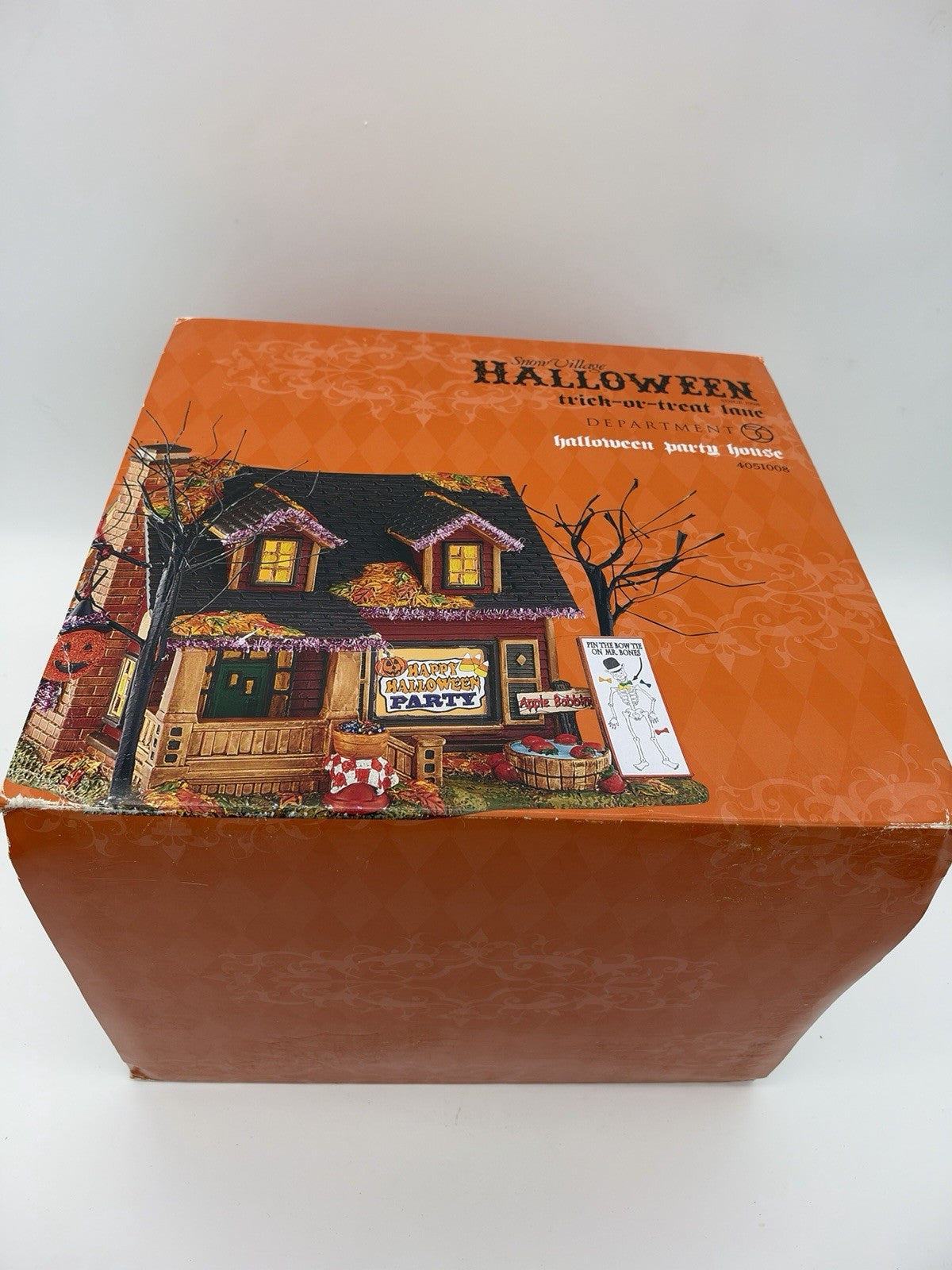 Department 56 Halloween Trick Or Treat Lane Party House Village Collection Boxed