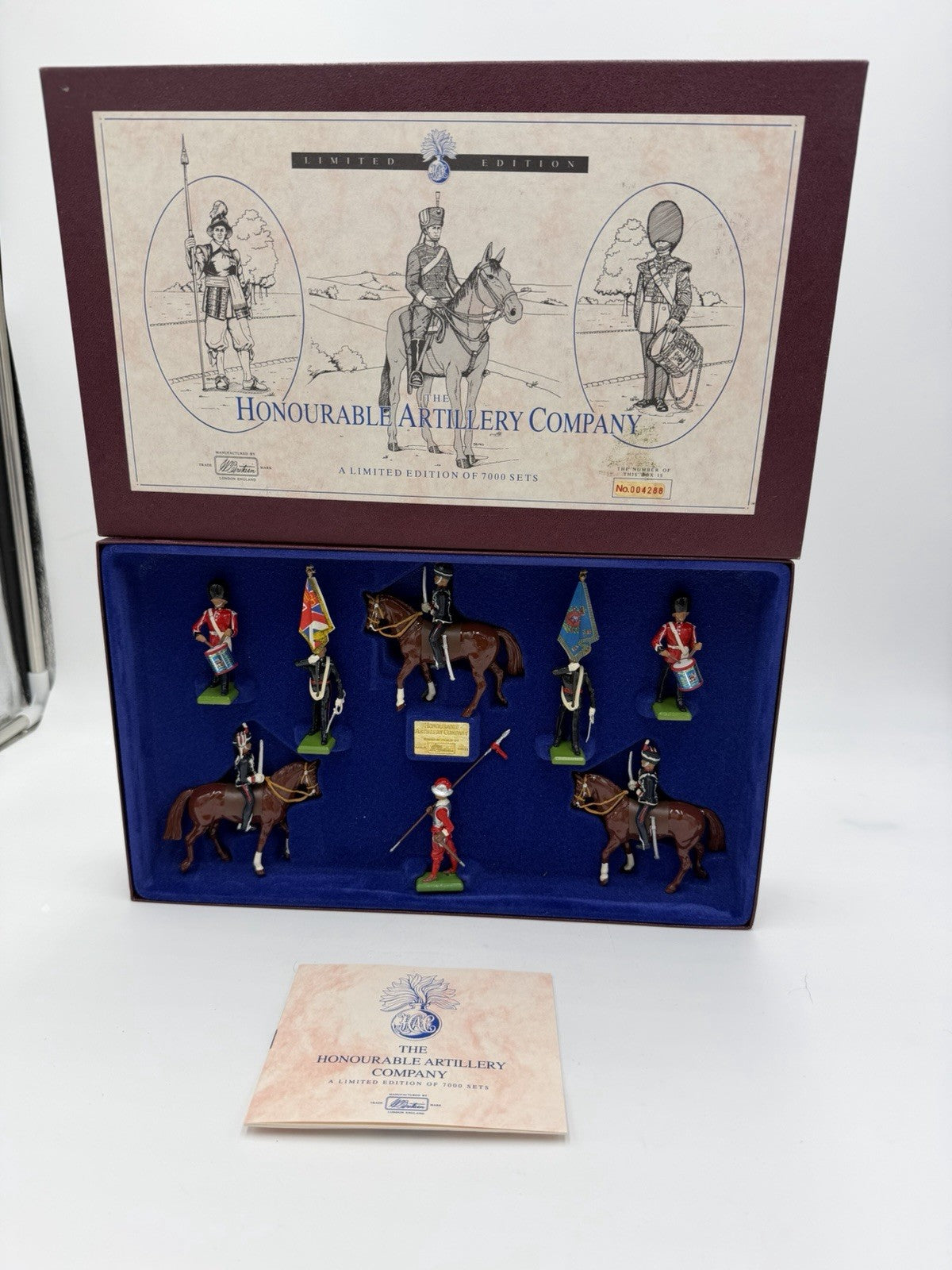 Britain Honorable Artillery Company 8 PCs Metal Models Toy Soldiers Limited NIB