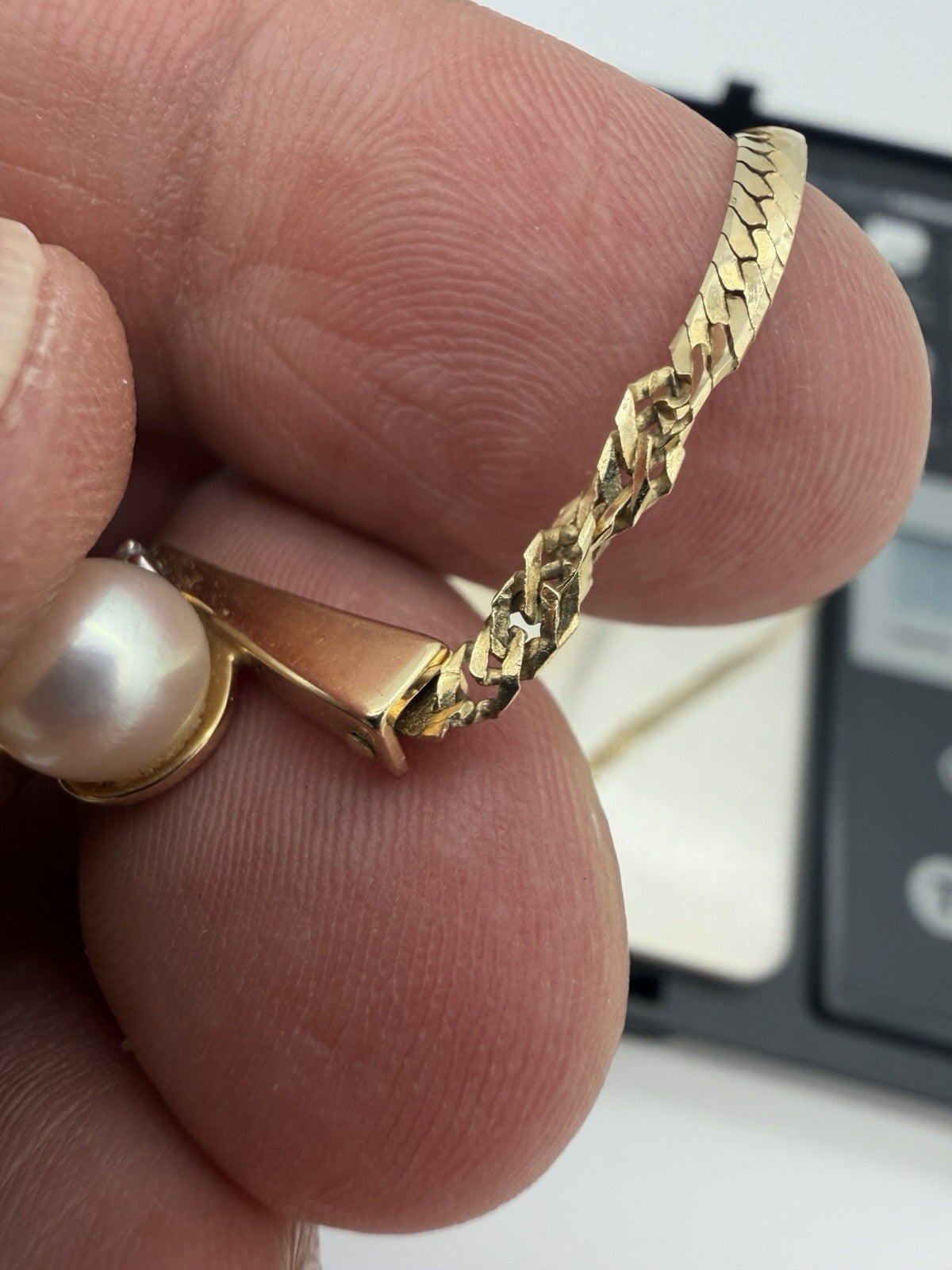 14k Italy Yellow Gold Herringbone V Drop Necklace 16”pearl Diamond 6g