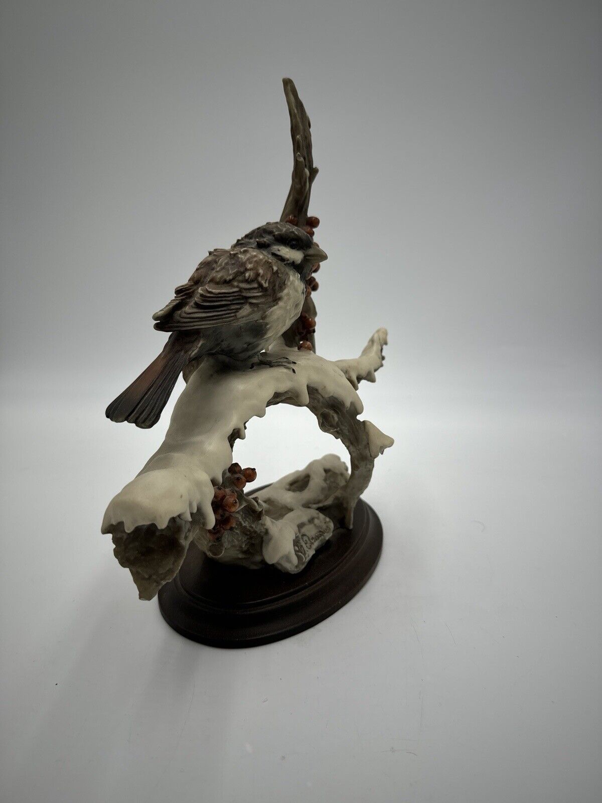 Giuseppe Armani SPARROW IN THE SNOW Bird Figurine w/ Attached Base signed Italy