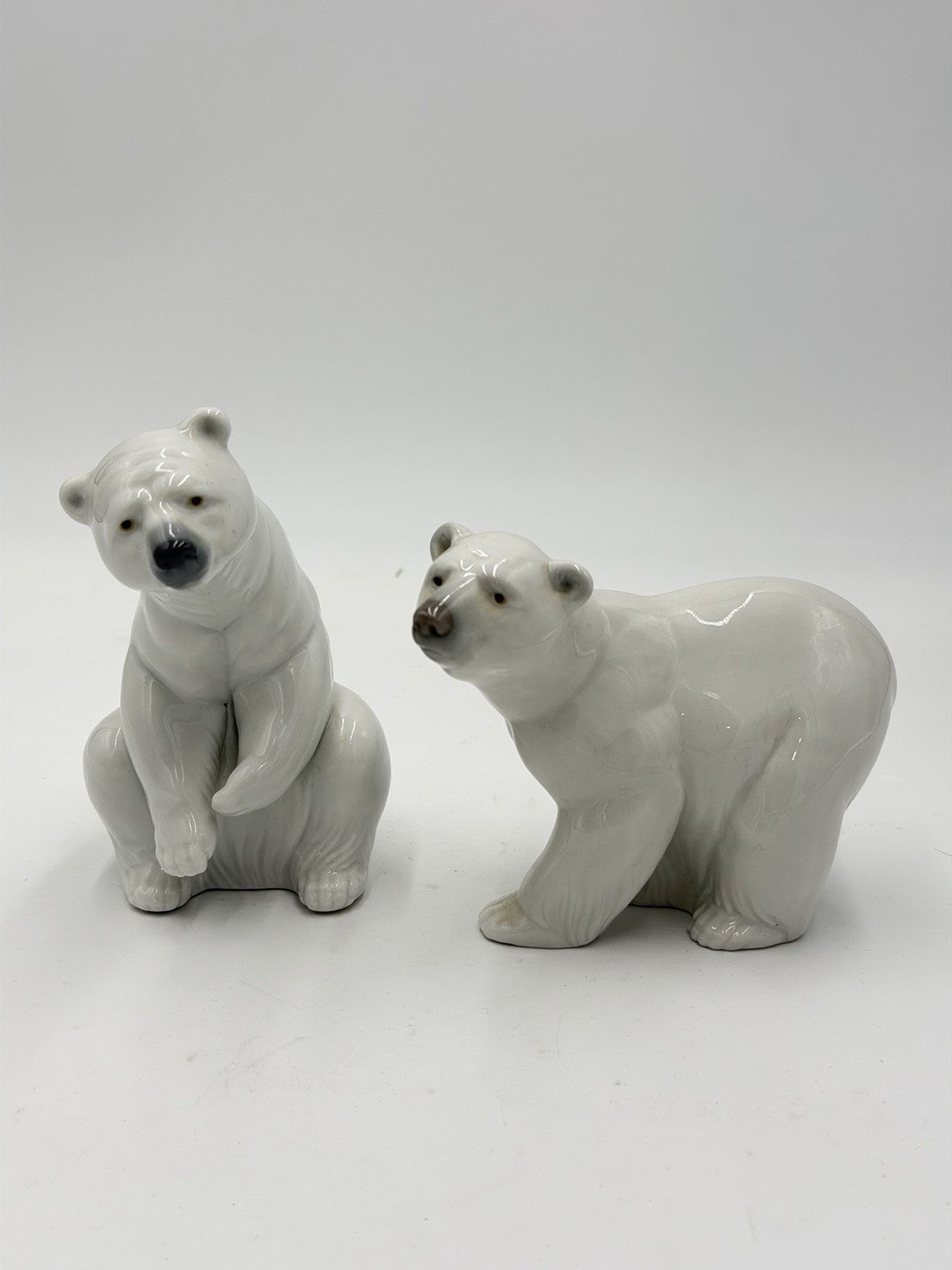 Lladro Polar Spain Porcelain Pair Polar Beats Figurine White  Juan Huerta 70s