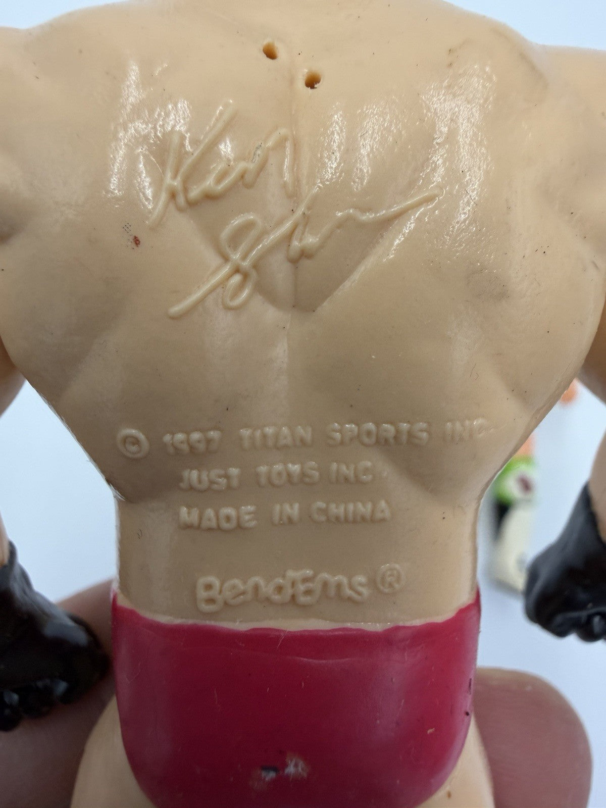 Vintage WWE Titan Sports Billy Gun & Ken Shamrock Bend-Ems action figurines