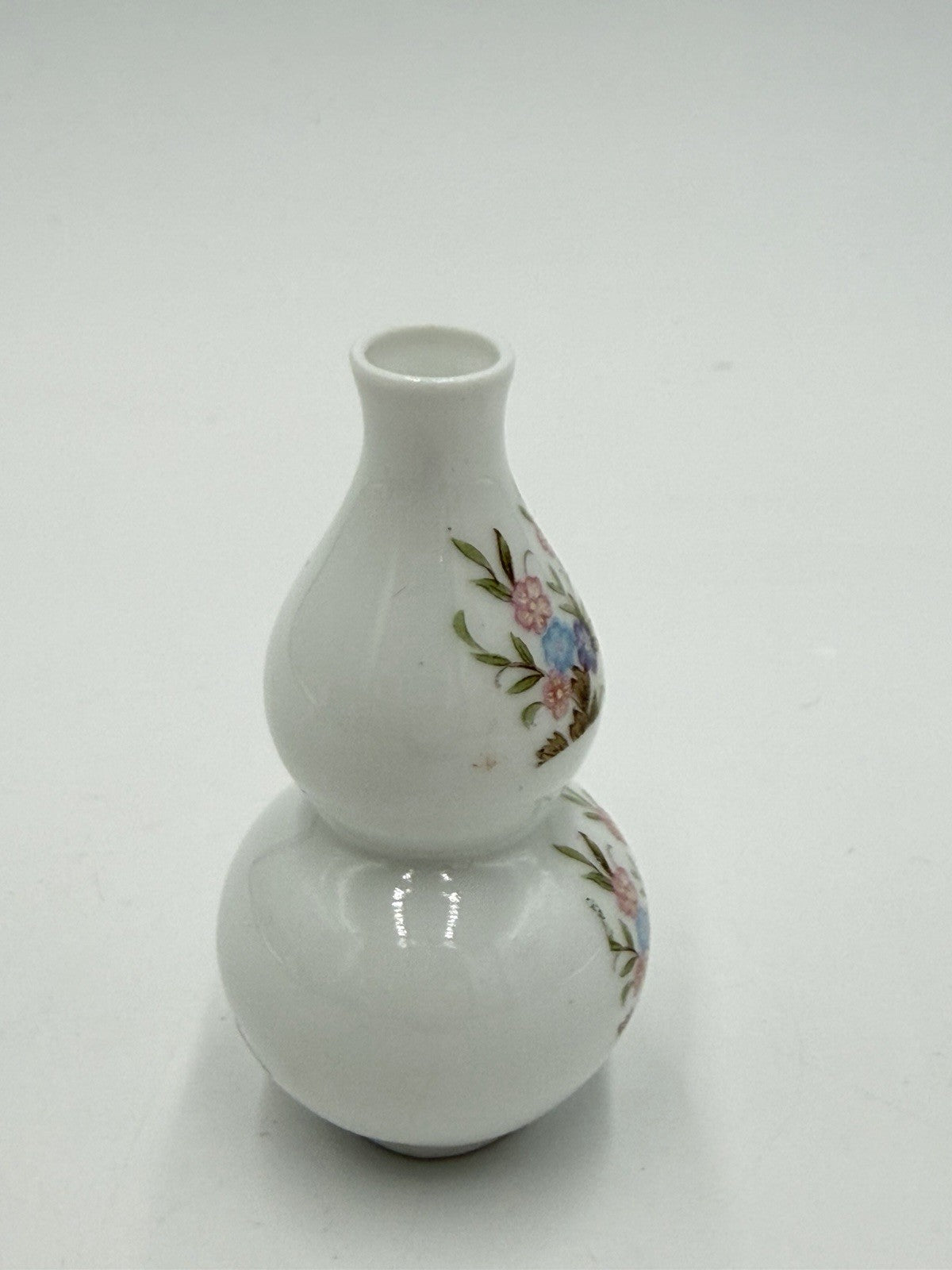 Antique Chinese Zhongguo Jingdezhen Zhi Porcelain Miniature 3” Floral Vase