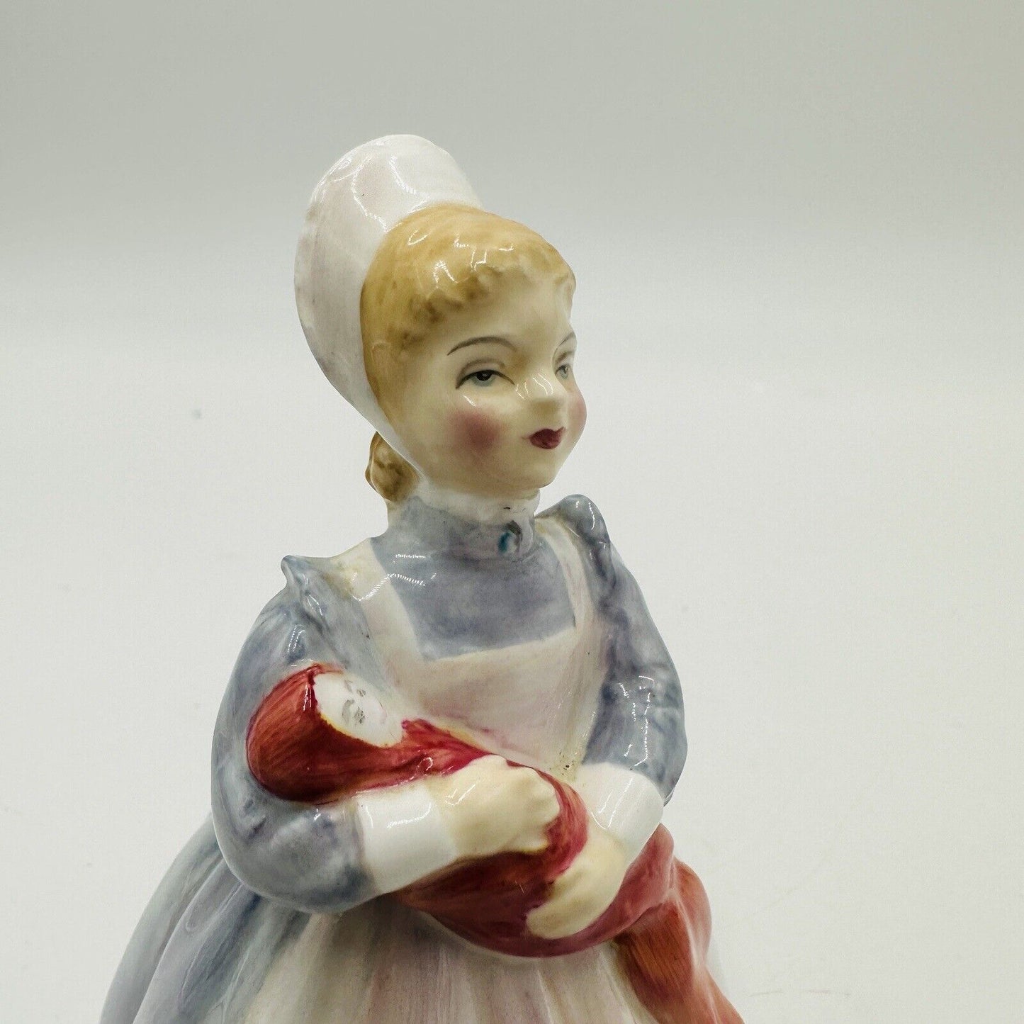 Royal Doulton Figurine The Ragdoll HN 2142 1953 & Co. Porcelain Vintage England