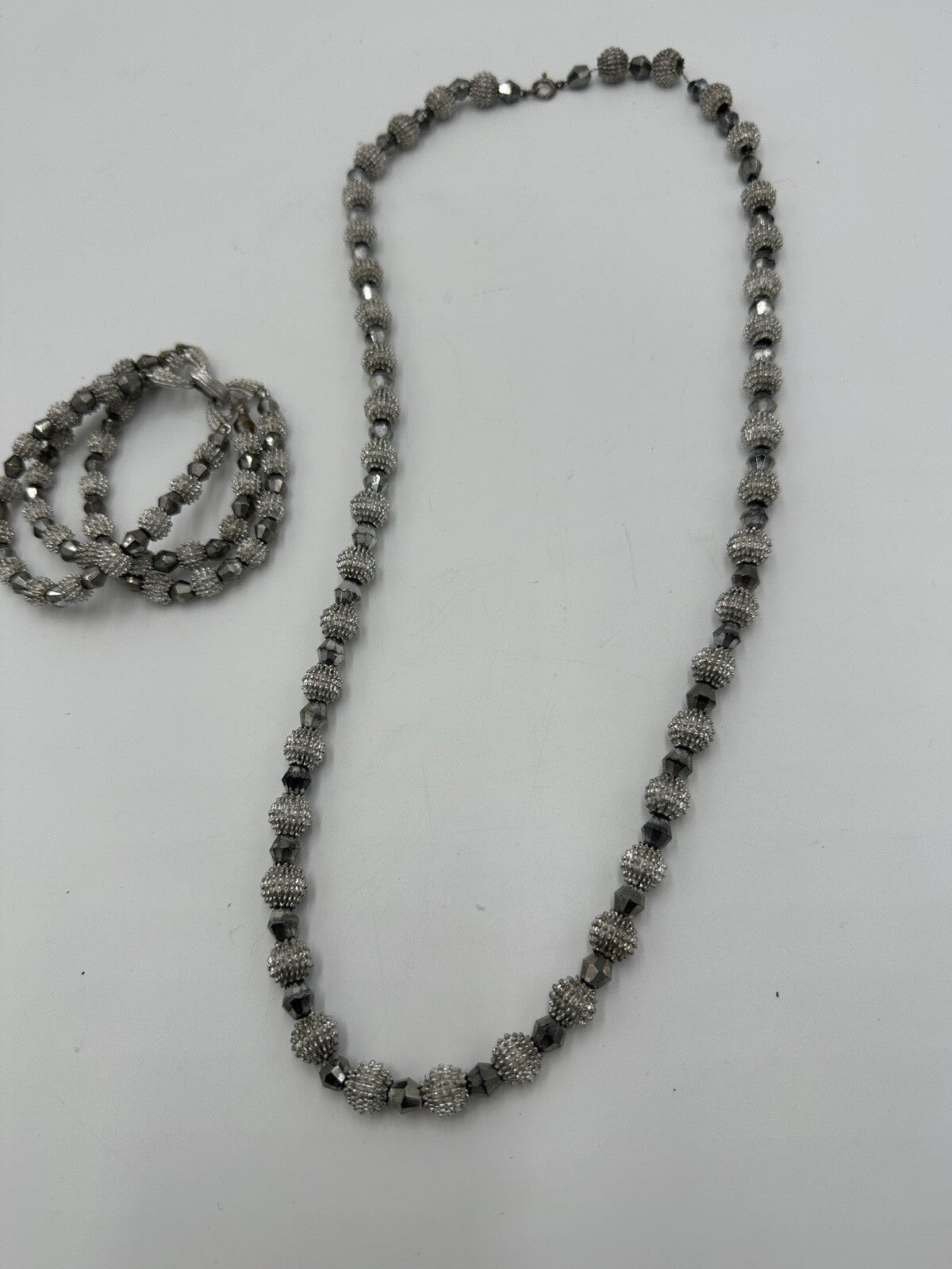 Crown Trifari Women's Jewelry Necklace And Bracelet Nubby Silver 26in Electra