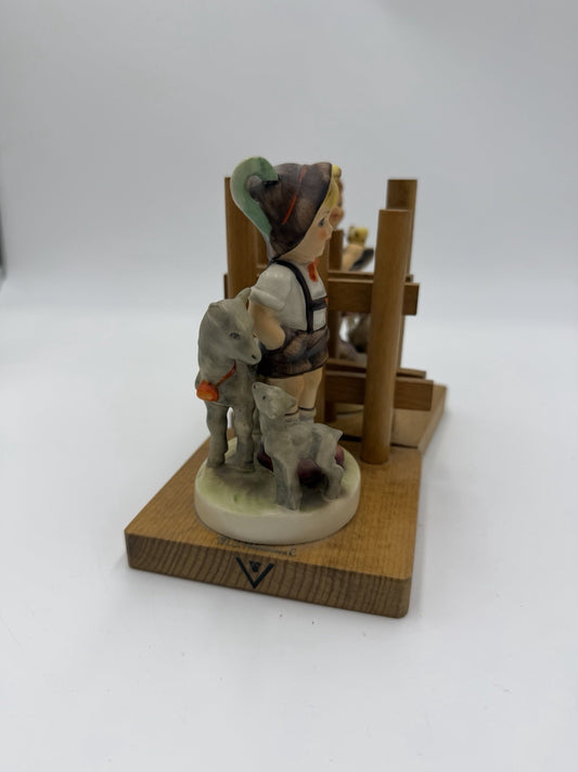 1950 Hummel Goebel Germany Porcelain Painted Shepherd Boy & Girl Bookends