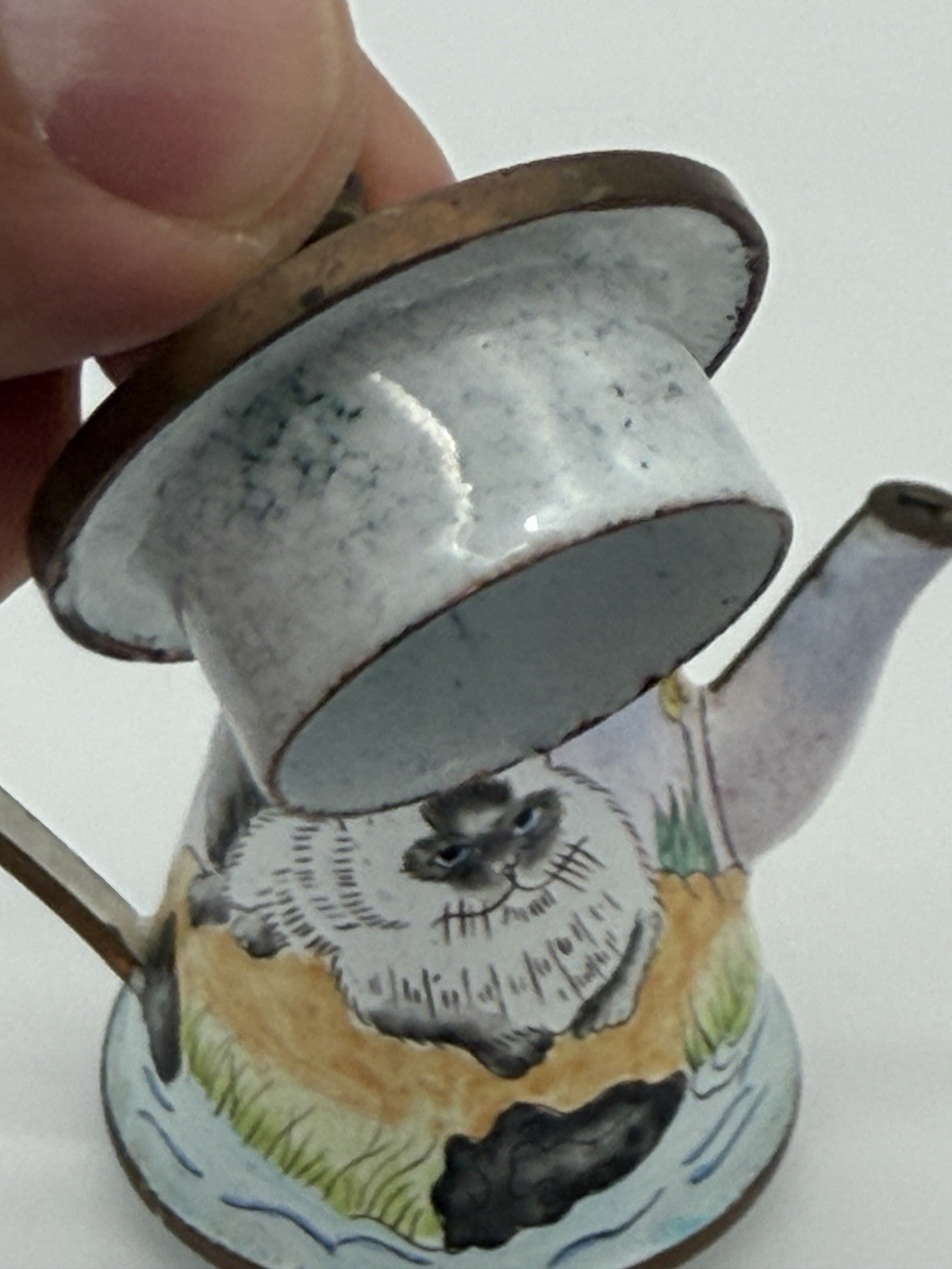 Vintage Kelvin Chen Enameled Hand Painted Cat Miniature Tea Pot 3.5”H Rare