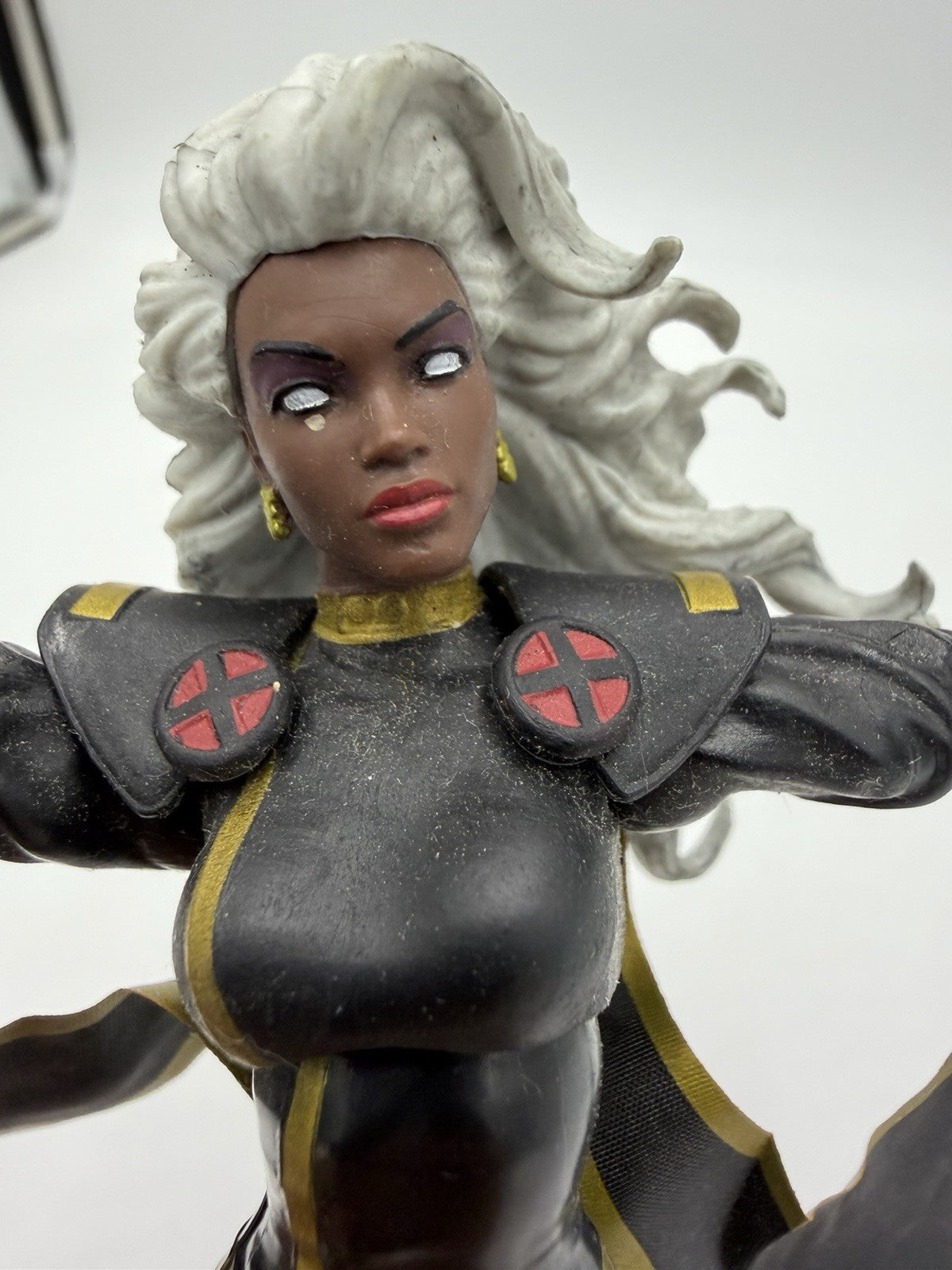 Marvel Hasbro STORM X-Men Legends Black Costume Reticulated Action Figurine 2014