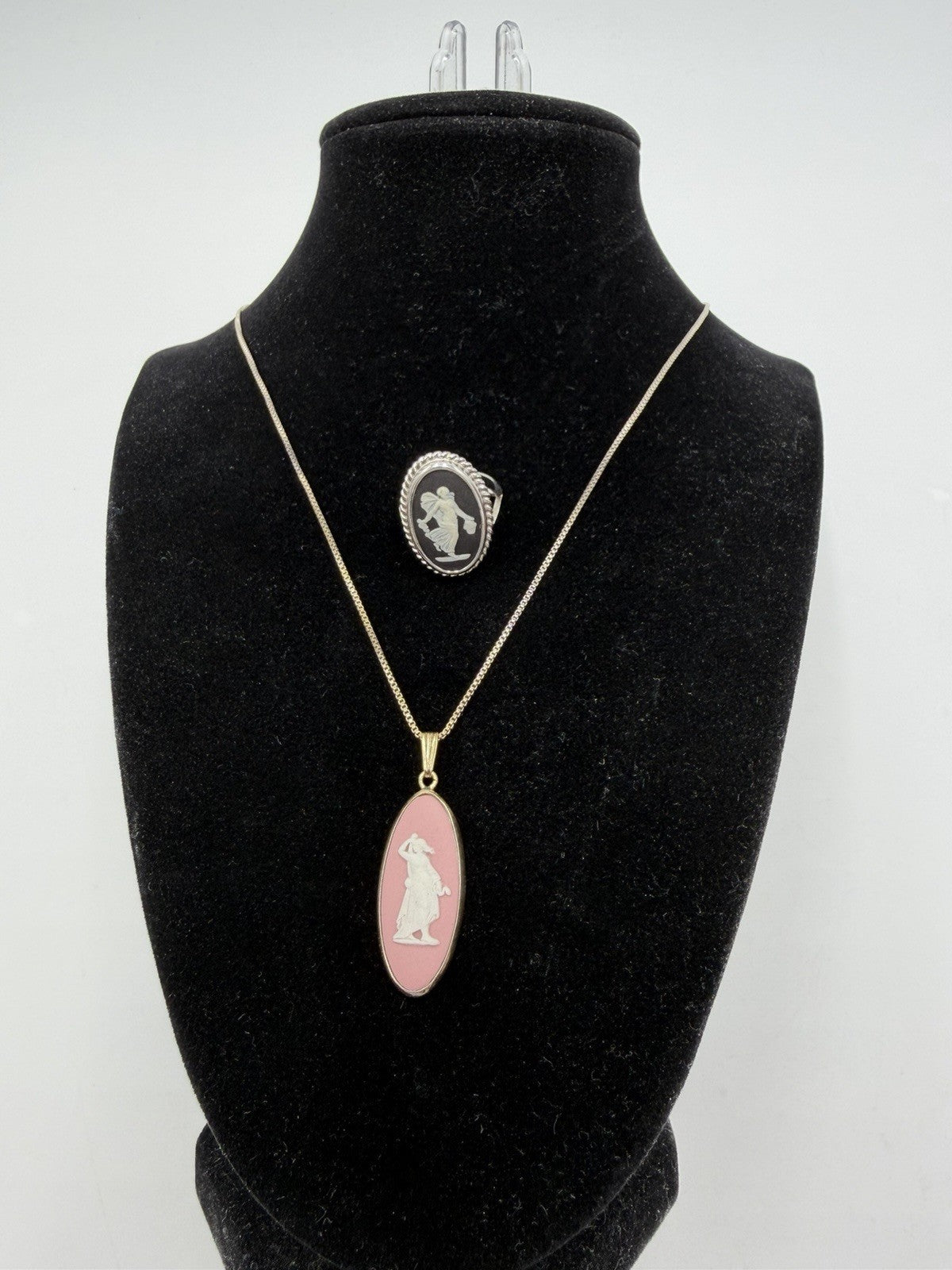 Wedgwood Jasperware Black & Pink Ring Necklace Jewelry Set 2 PCs