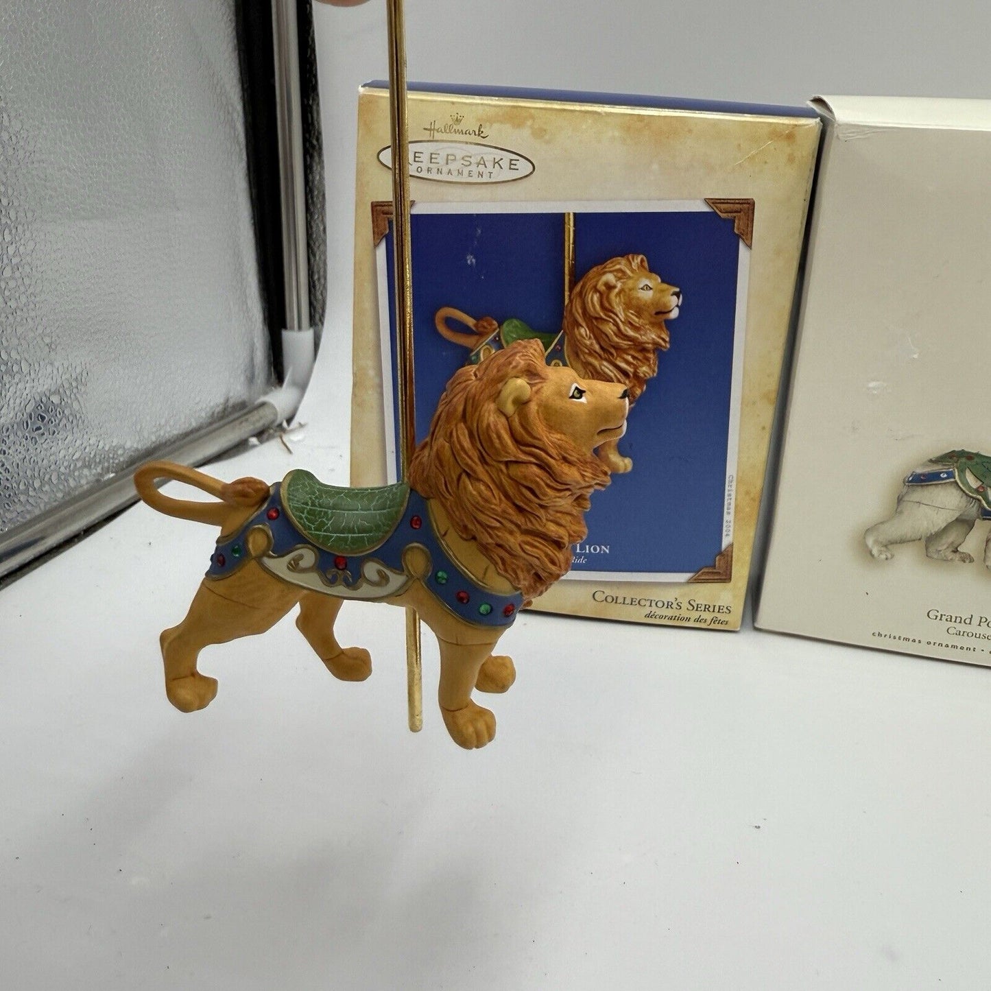 Hallmark Ornament Series Complete Set of 6 Carousel Giraffe Lion Polar Tiger Kan