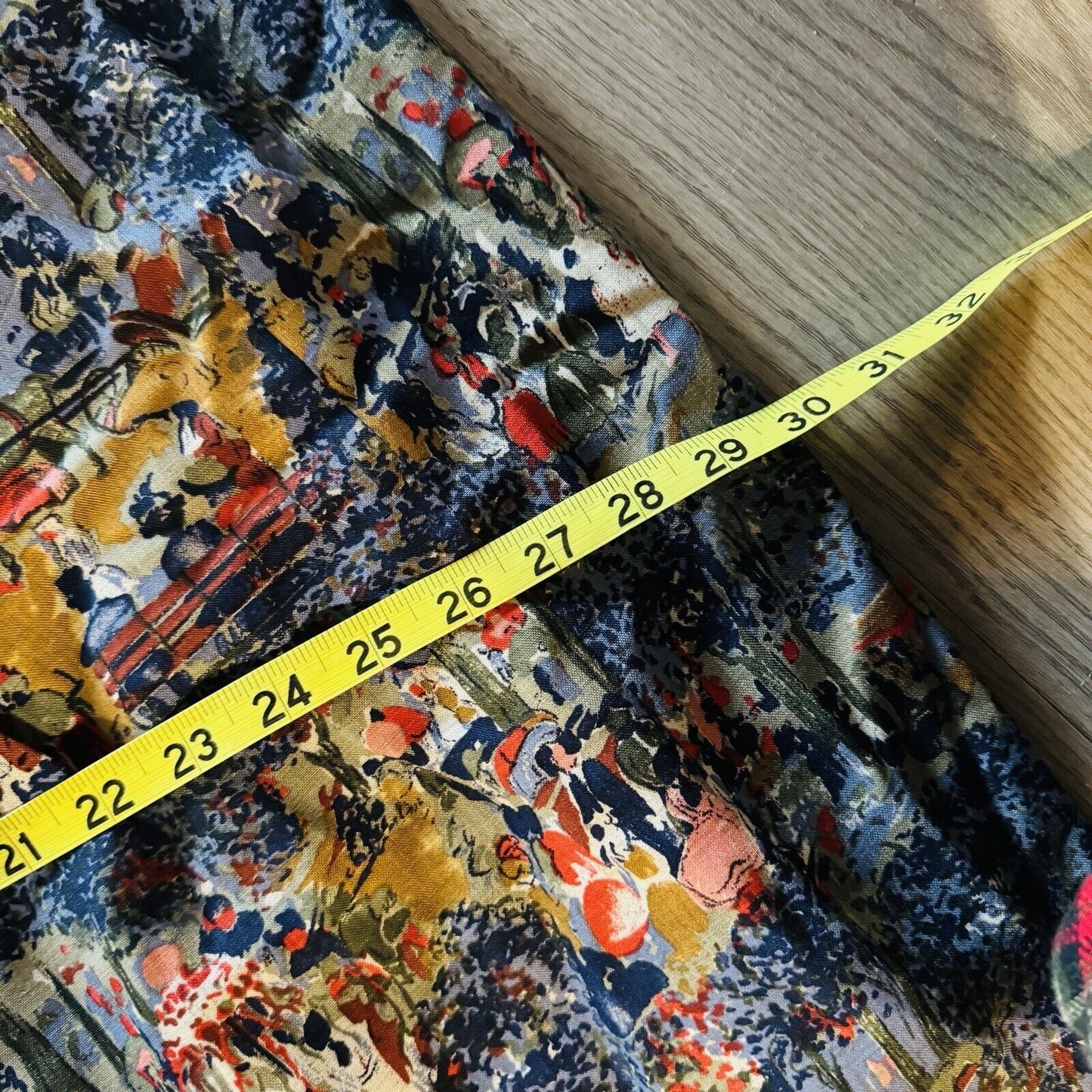 Geiger Pleated Printed Pure Wool Skirt size 42 Made In Austria Vintage 33inL