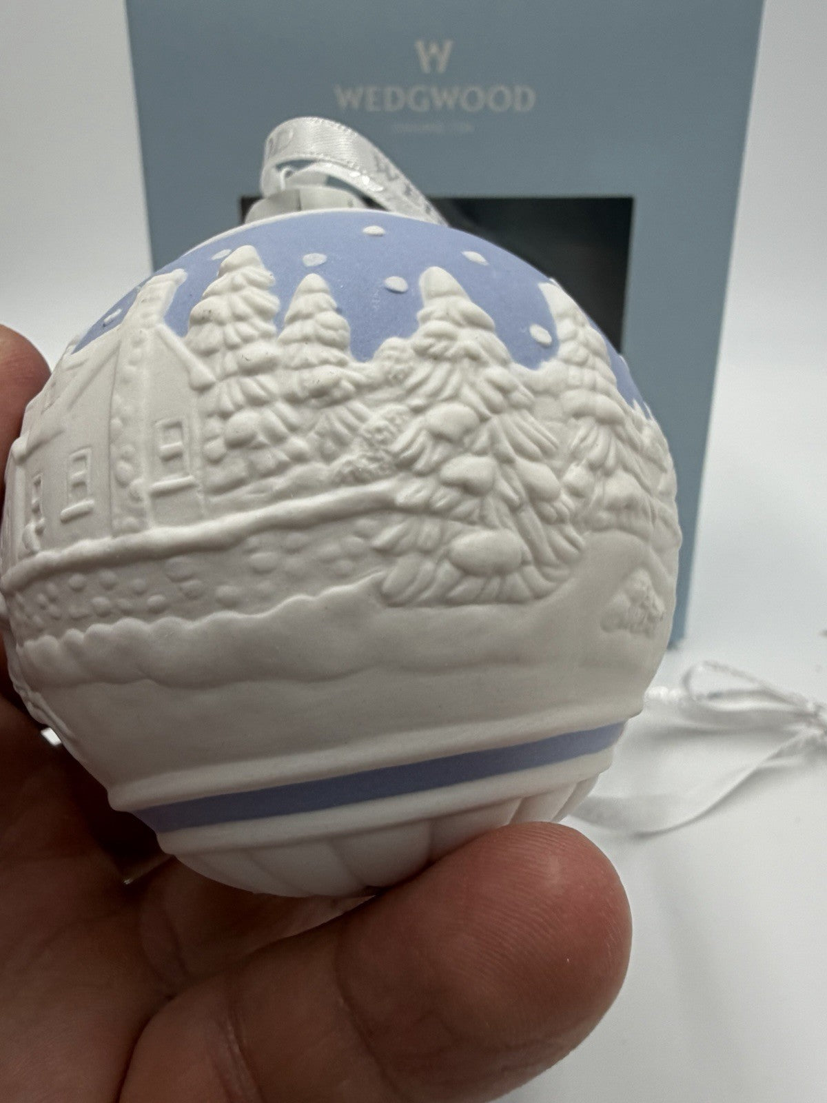 Wedgwood Jasperware Blue Sleigh Ride Santa Christmas Ball Ornament Boxed