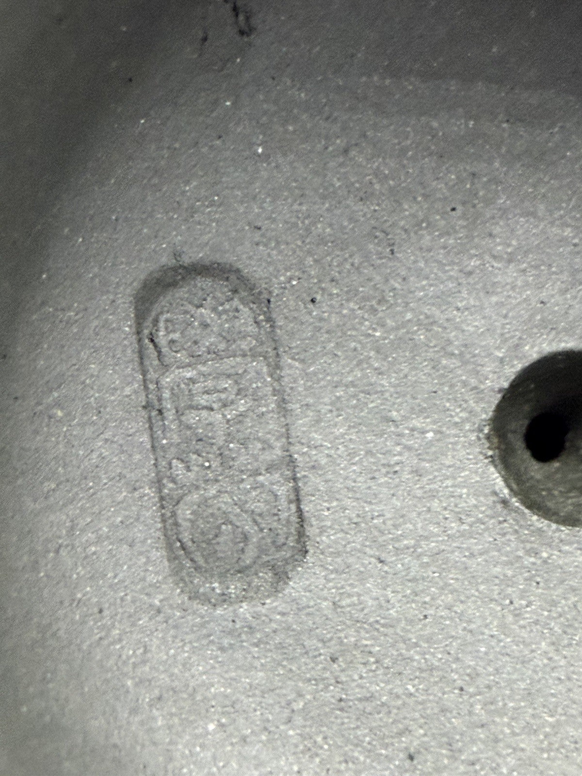 Chinese Yixing zisha clay teapot with ribbed pumpkin body & decorative lid Vtg