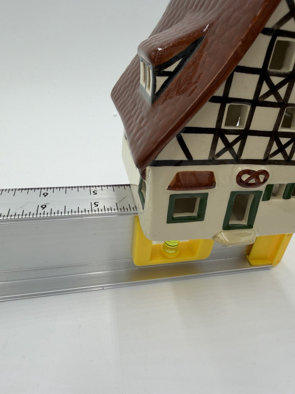 Ursula Leyk Lichthaus Ceramic 2010 house tudor Signed Tea Light Germany Vtg