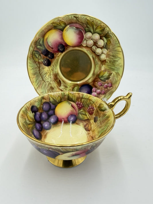 Aynsley England Porcelain Orchard Fruit Gold Teacup & Saucer Vintage Set Gold