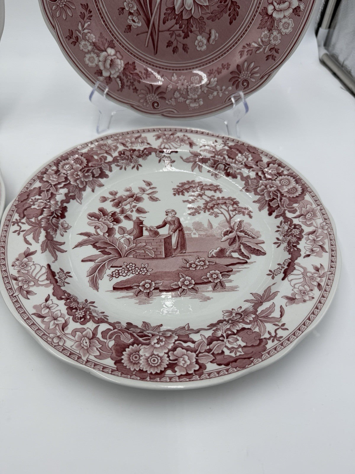4 Spode England Porcelain Archive Collection Georgian Series Red Floral Plates