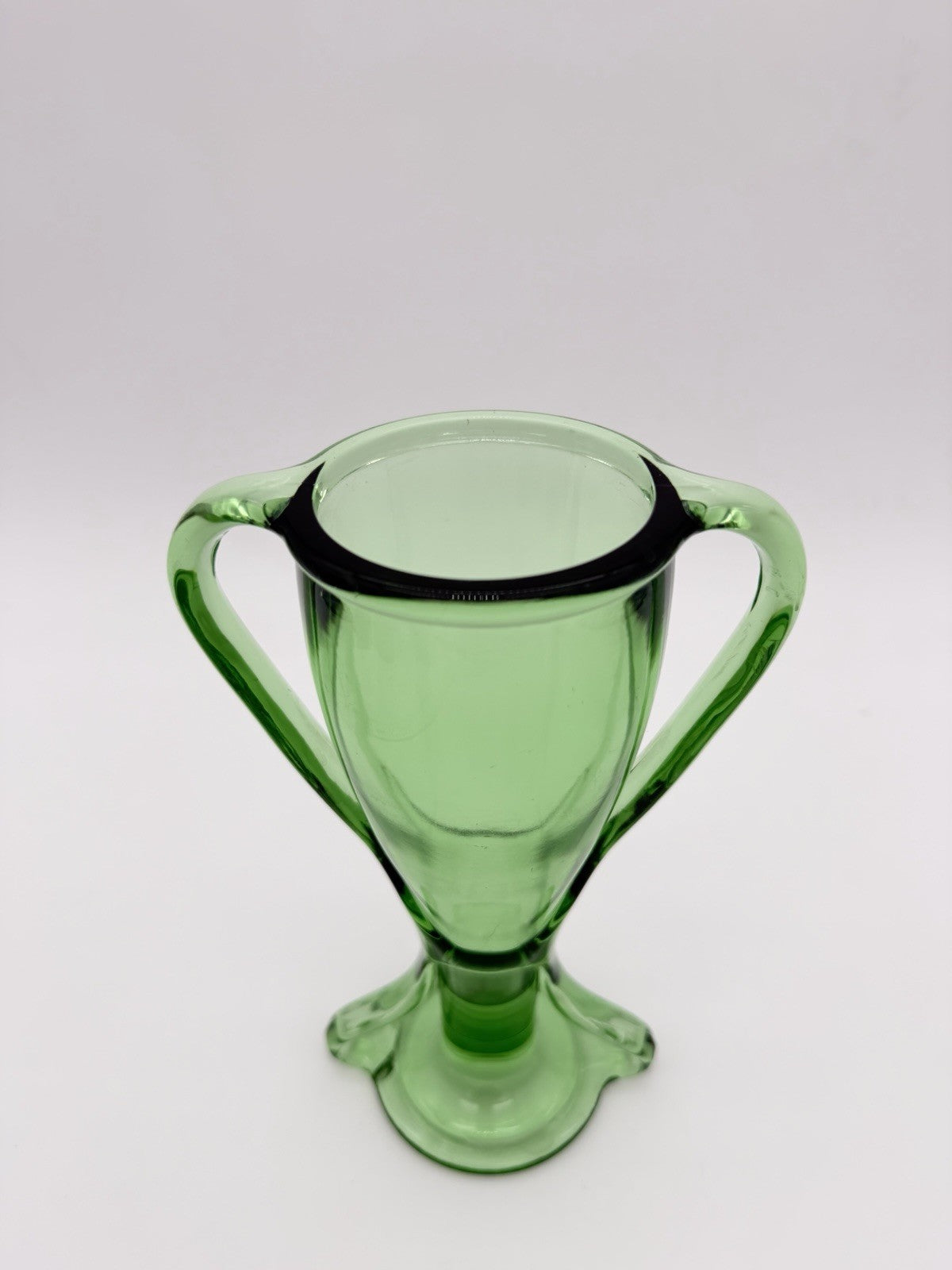 Fostoria Art Glass TUT Green Uranium Trophy Double Handle Flower VASE 8” Flawed)