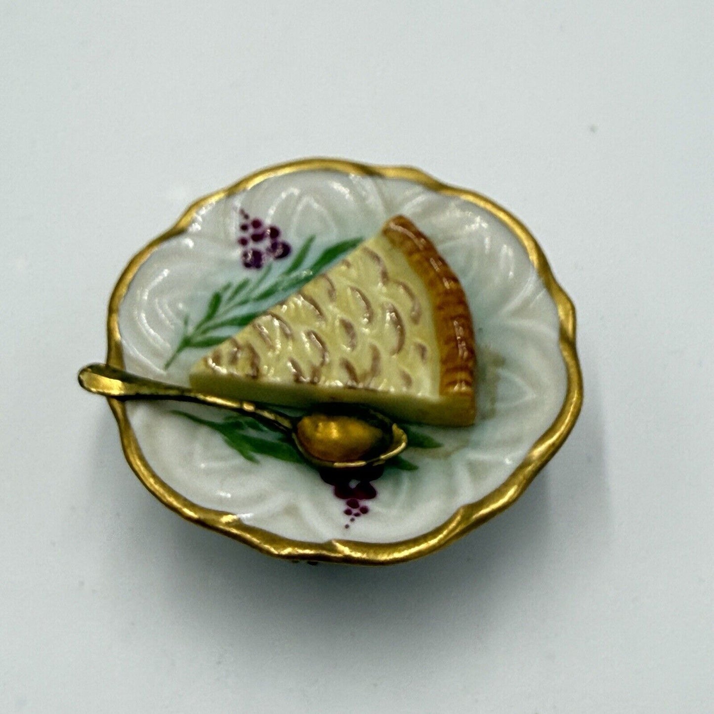 Vintage Limoges France Porcelain Apple Pie Dessert on Plate Trinket Box Miniatur