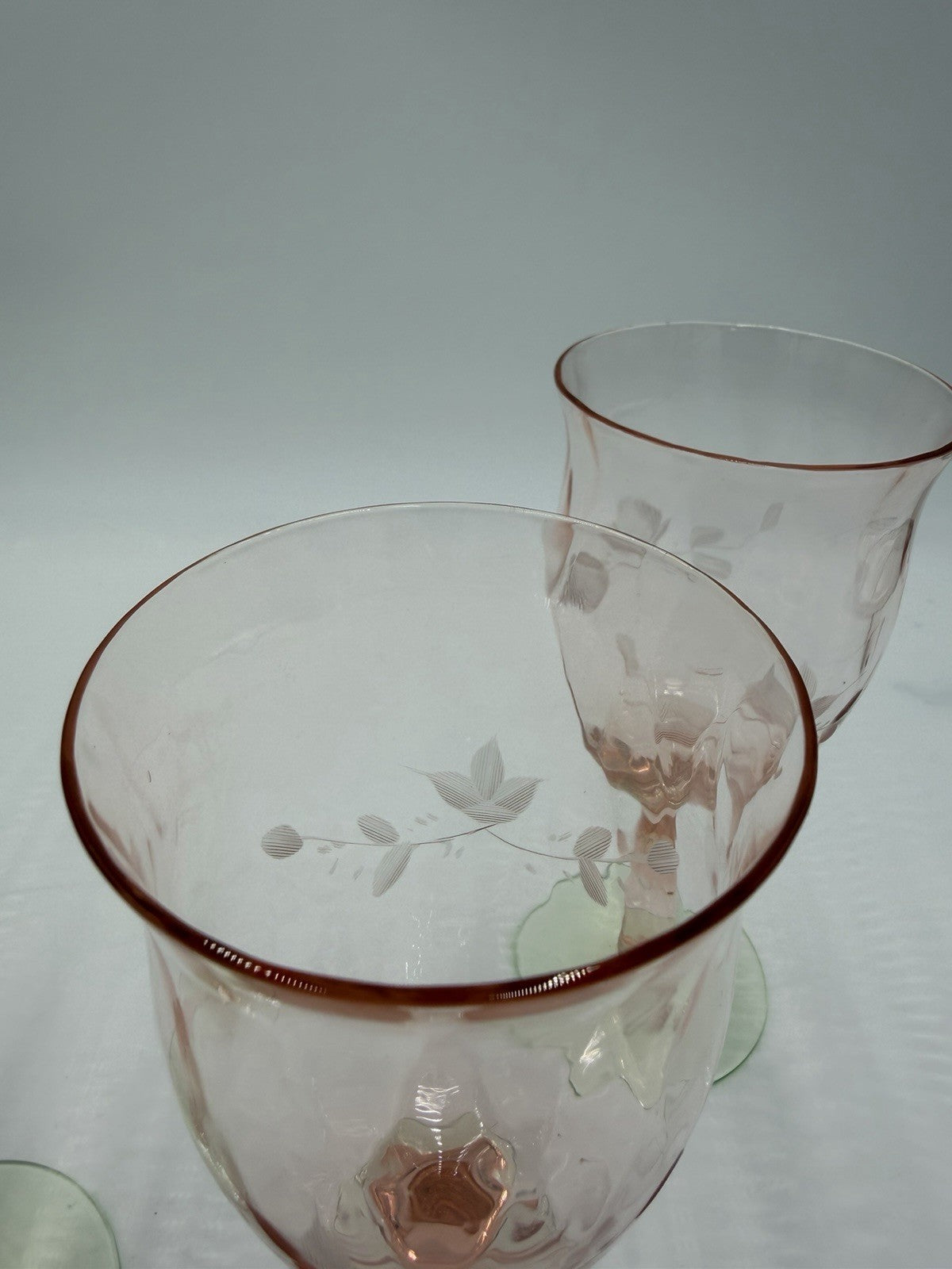 1930 Art Glass Uranium Weston Watermelon Etched Stemmed Wine Glasses 4pcs