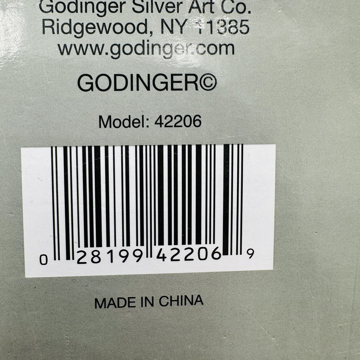 Shannon Crystal Wine Decanter Regency Bright Cut 14in H 46 oz Box