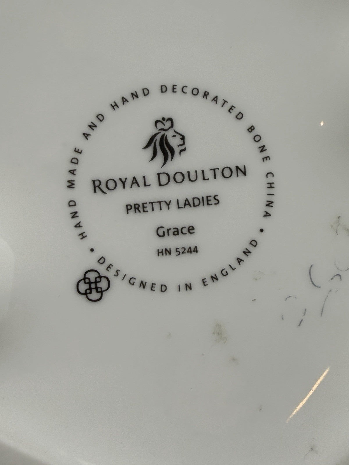 Royal Doulton England Porcelain Pretty Ladies Figurine Grace HN5244 Painted 7”