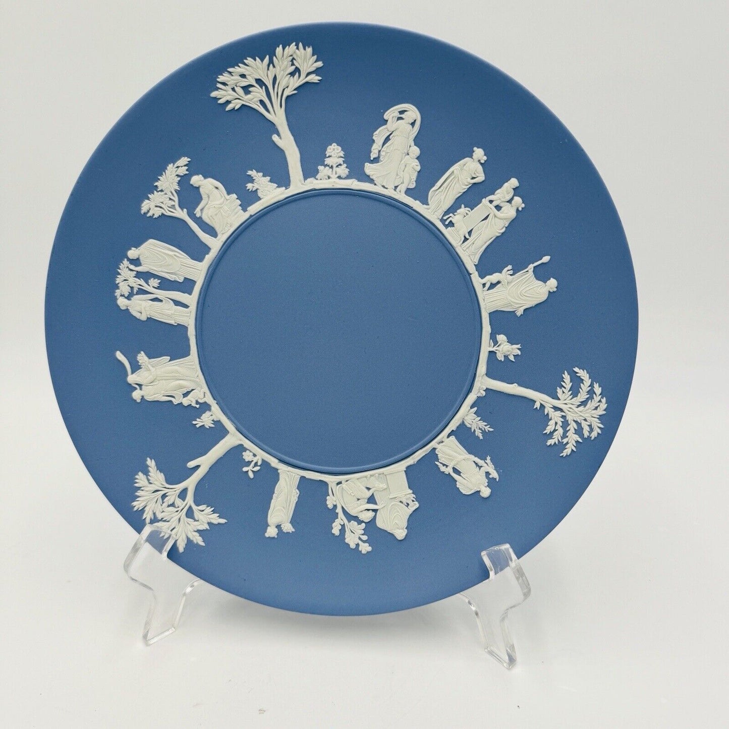 Wedgwood Jasperware Dinner Plate 9-1/2in Sacrifice w/ 3 Scenes Vintage Blue