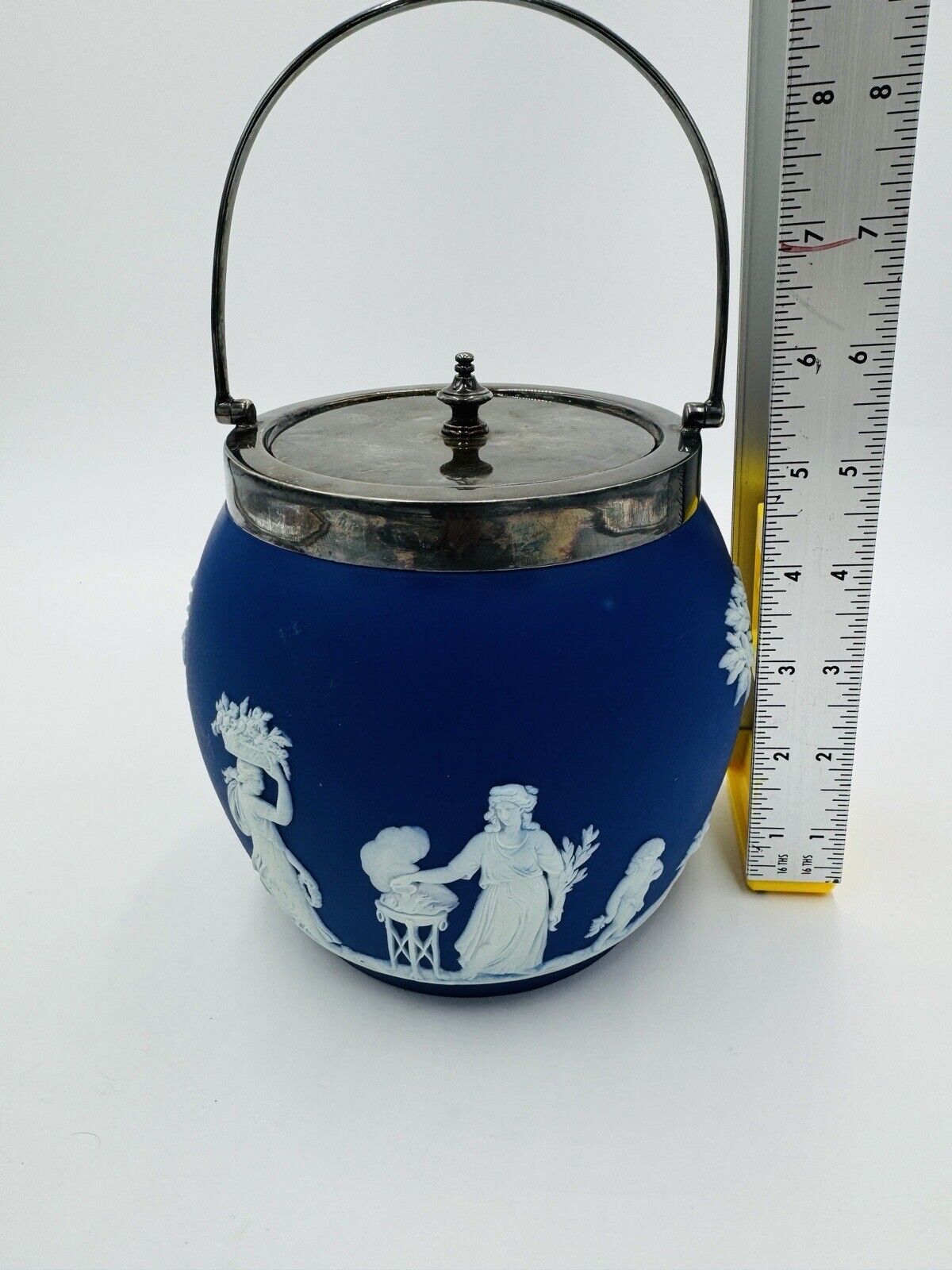 Wedgwood Jasperware Dark Blue Biscuit Lid Dipped White Round Cookie Jar 1930’s