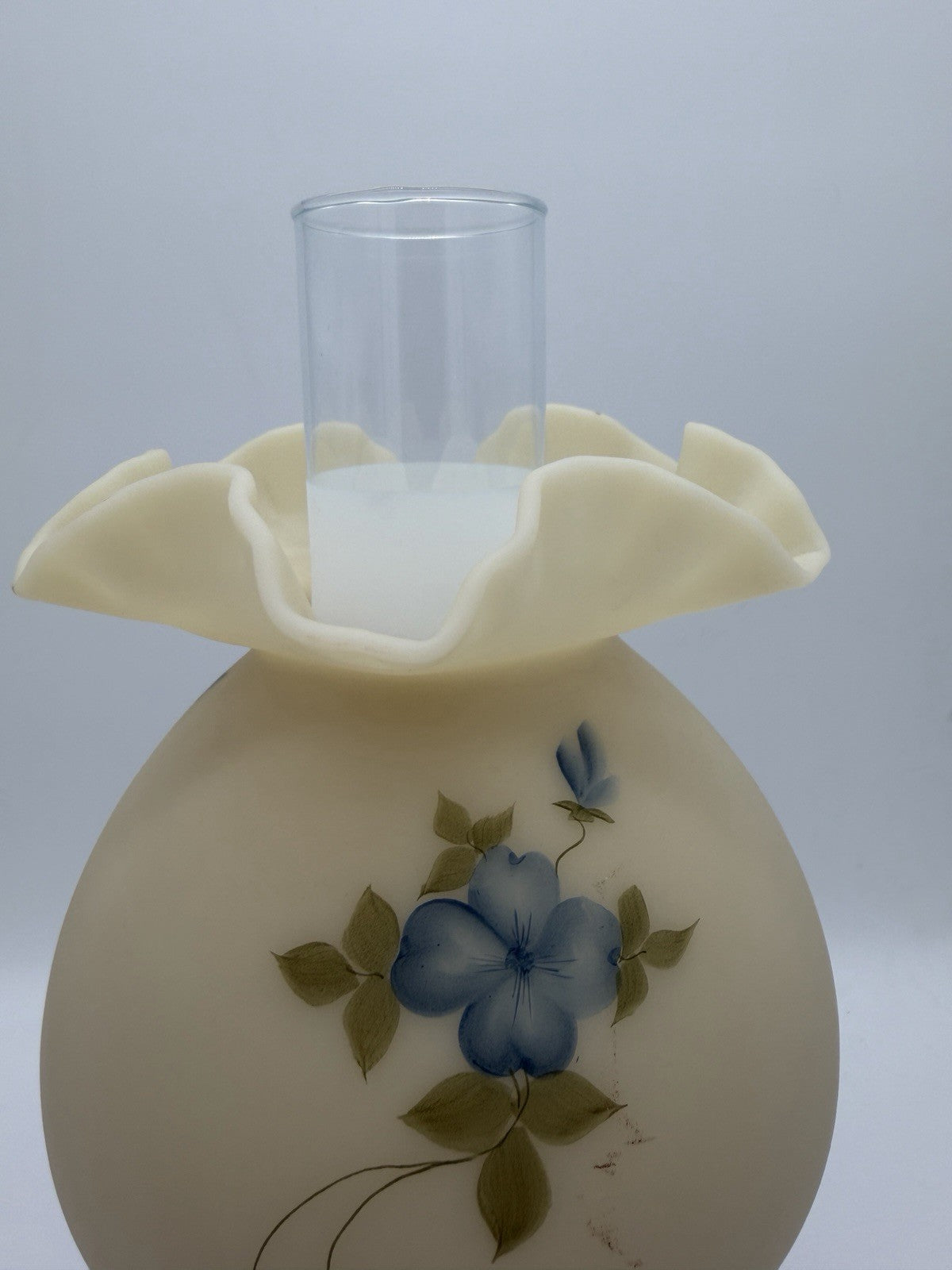Fenton Art Glass Blue Floral Dogwood Cameo Satin Hammered Colonial Lamp Rare Vtg