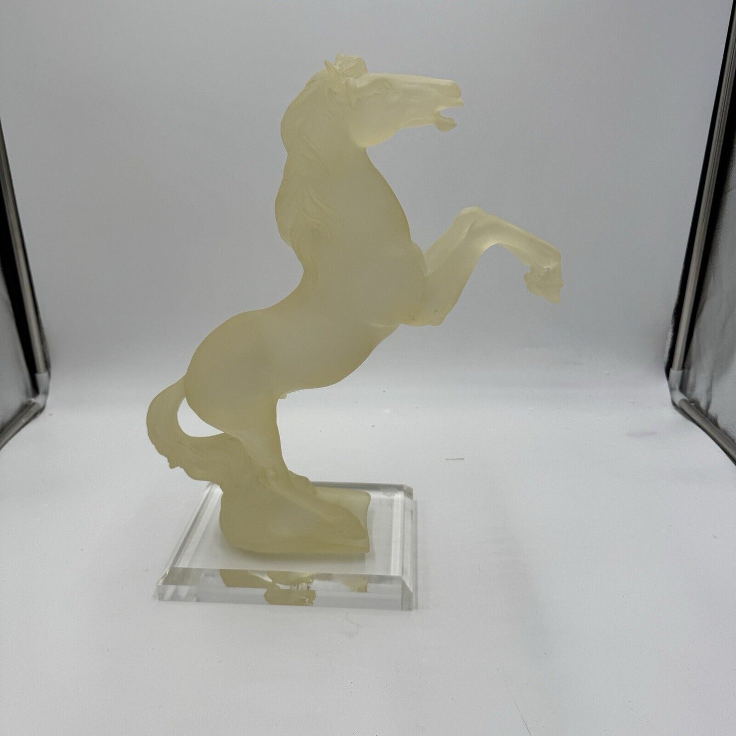 Rare Vintage 80s Regency Frosted Lucite Acrylic Horse New York Stallion 16” Larg