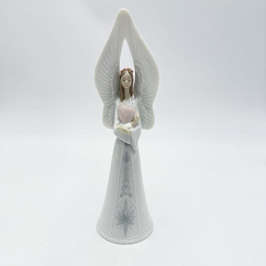 Lladro Spain Porcelain Sounds of Love #6474 Angel Bell Figurine Nativity