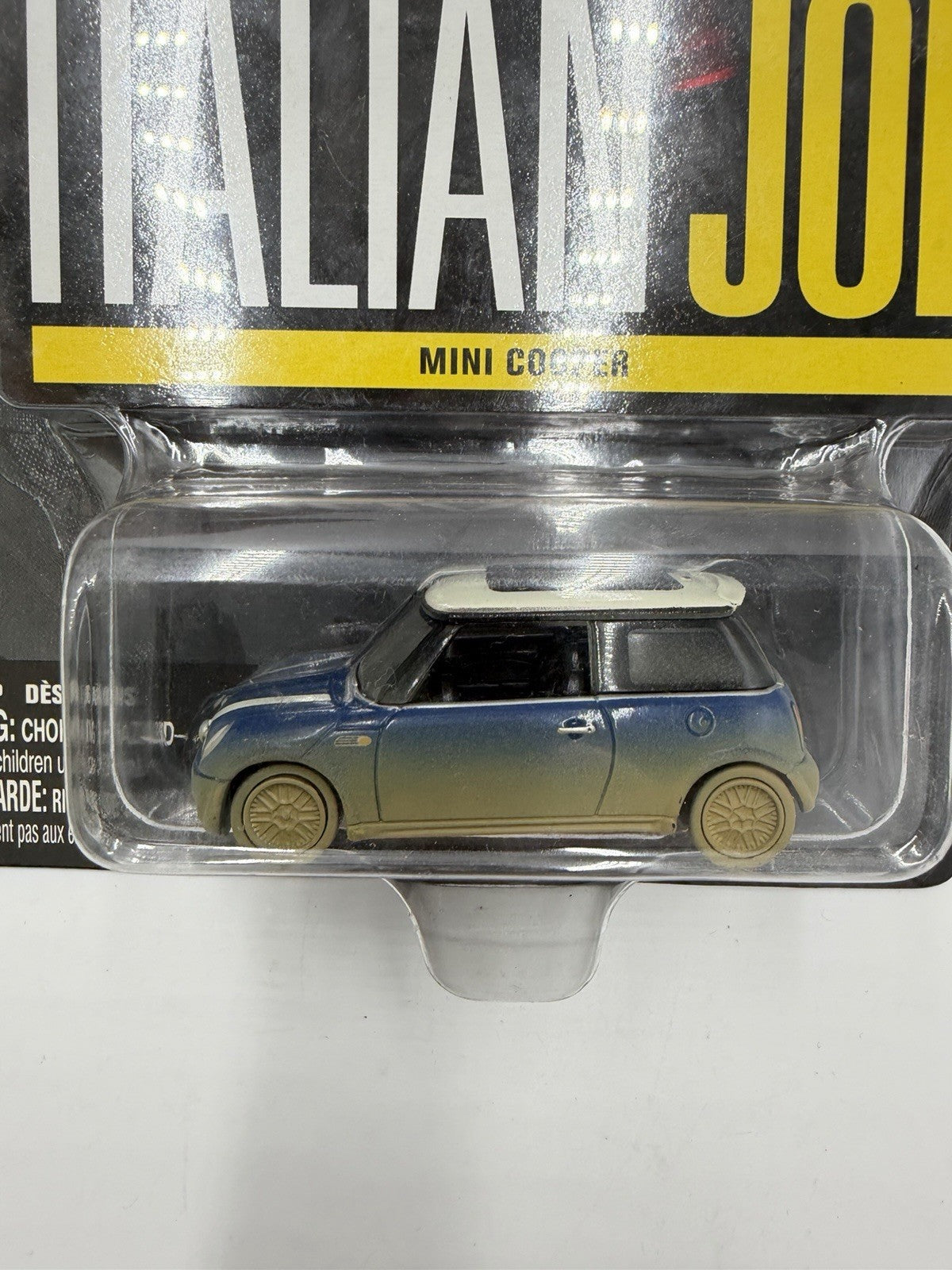 Johnny Lightning The Italian Job Mini Cooper Hollywood on Wheels Blue Dust NIB