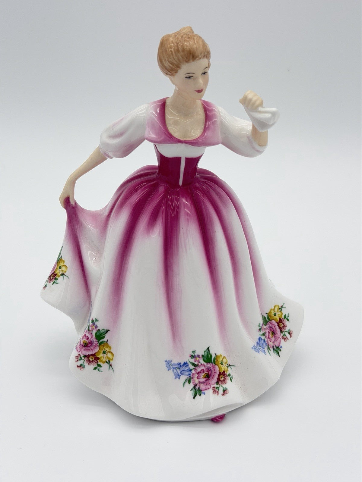 Royal Doulton England Porcelain Pretty Ladies Figurine Grace HN5244 Painted 7”