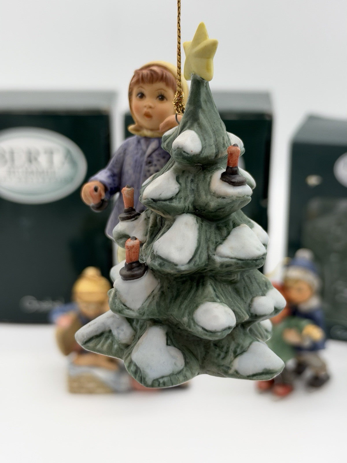 Goebel Berta Hummel Christmas Porcelain Painted Ornaments Set Boxed
