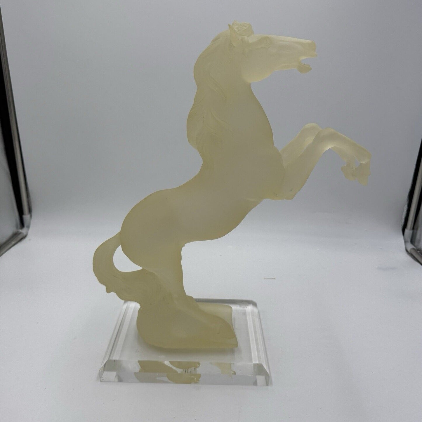 Rare Vintage 80s Regency Frosted Lucite Acrylic Horse New York Stallion 16” Larg