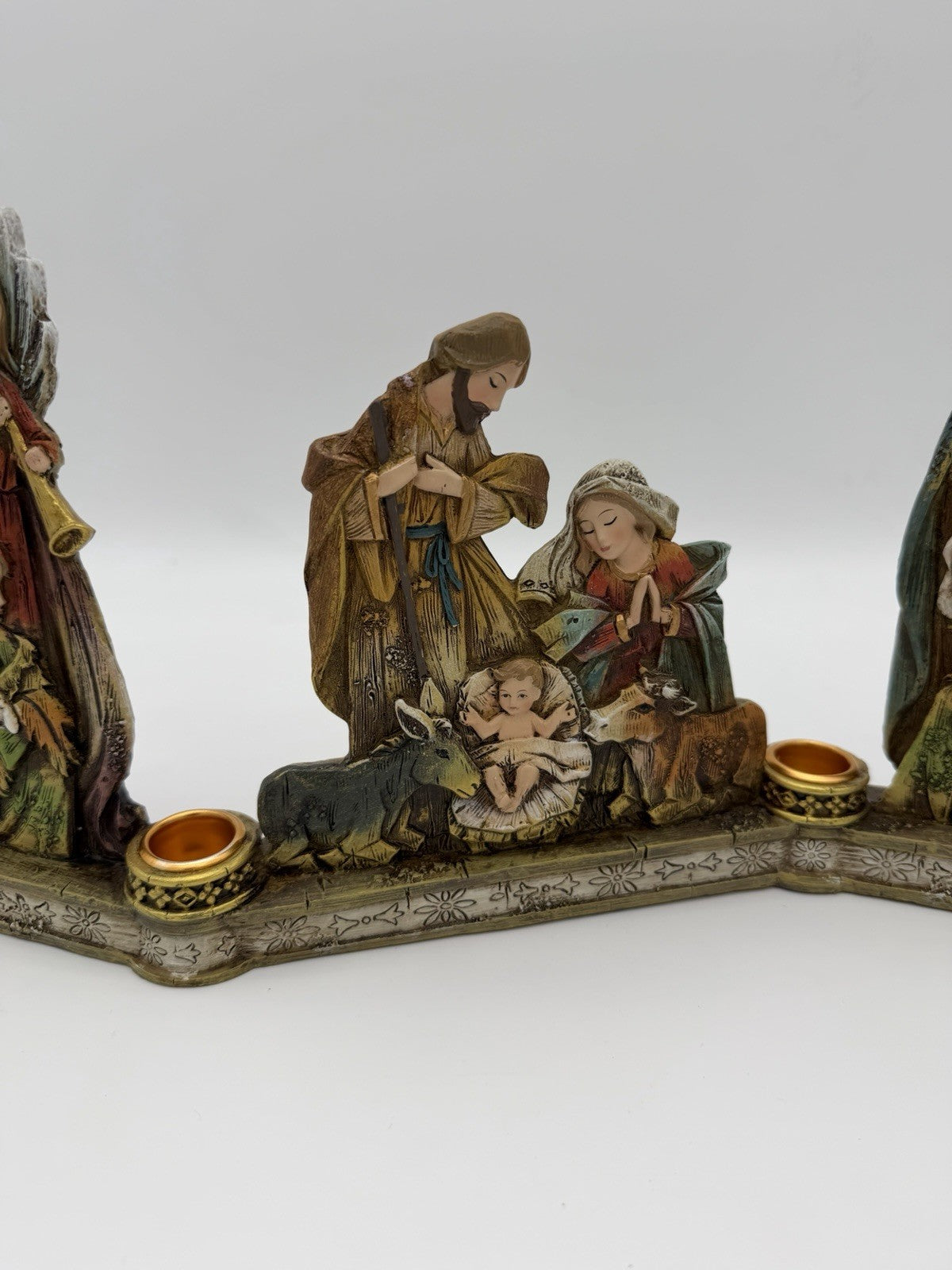 Avon Deluxe Holy Nativity Scene Advent Candle Holder Christmas Decor 18.5x7.5”